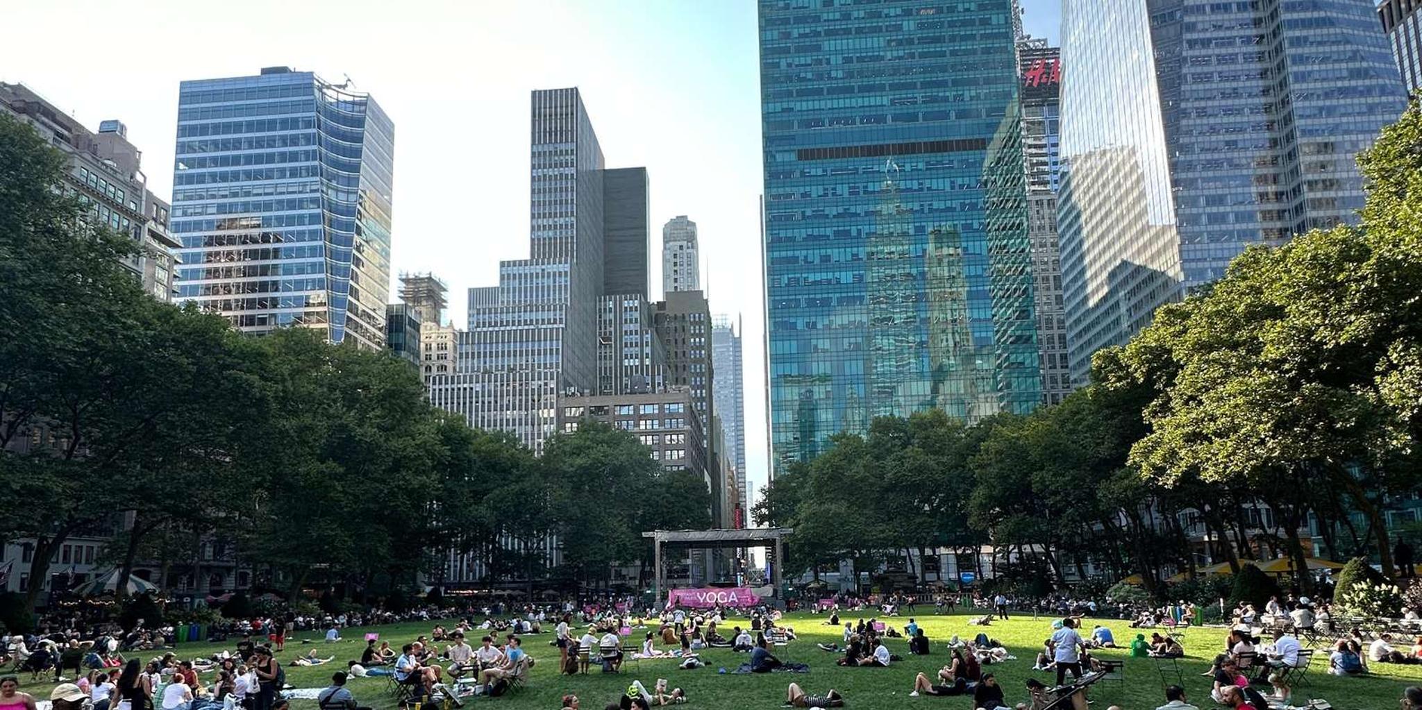 New York City Comedy Bus Tour