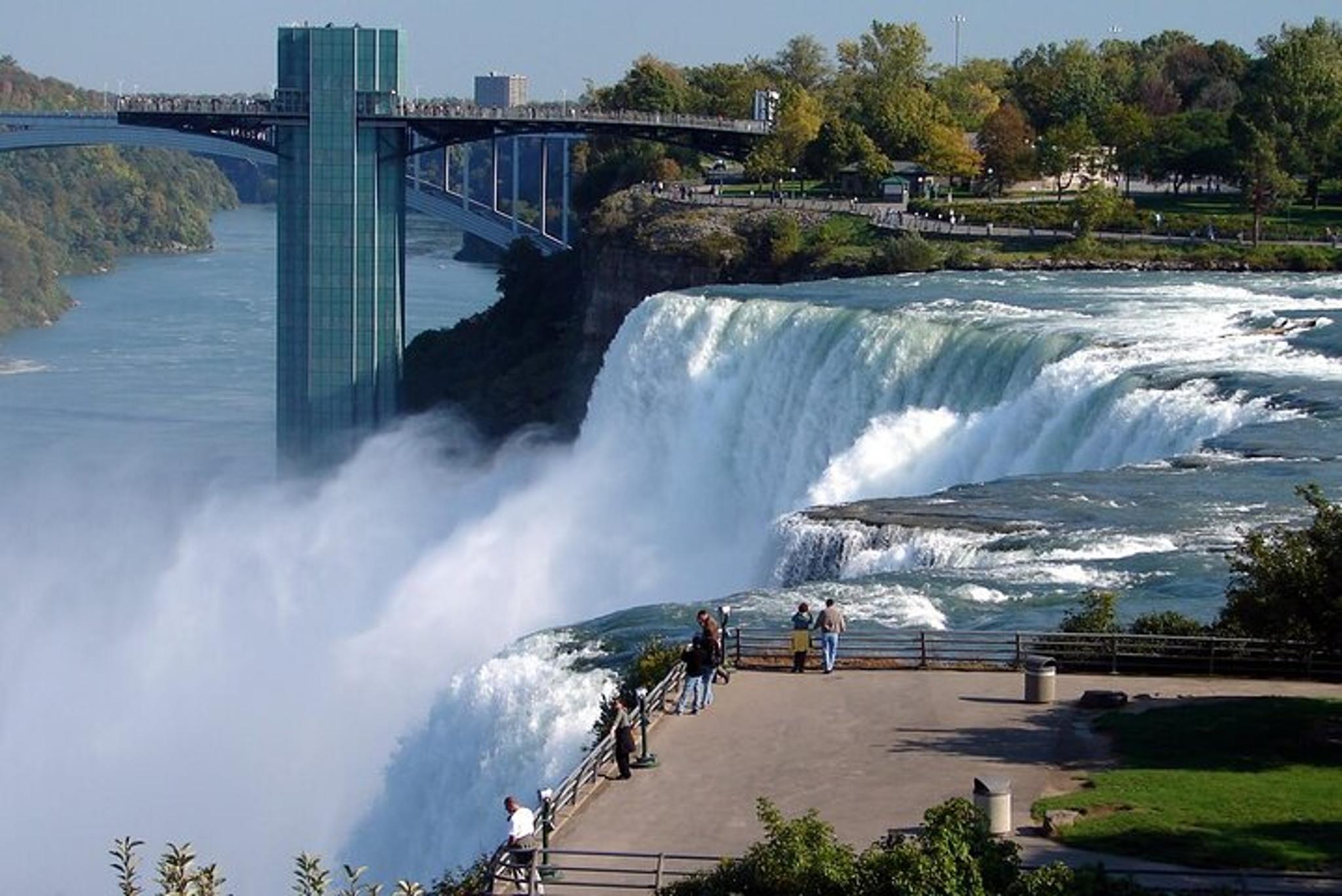 New York City Niagara Falls Tour 2 Days