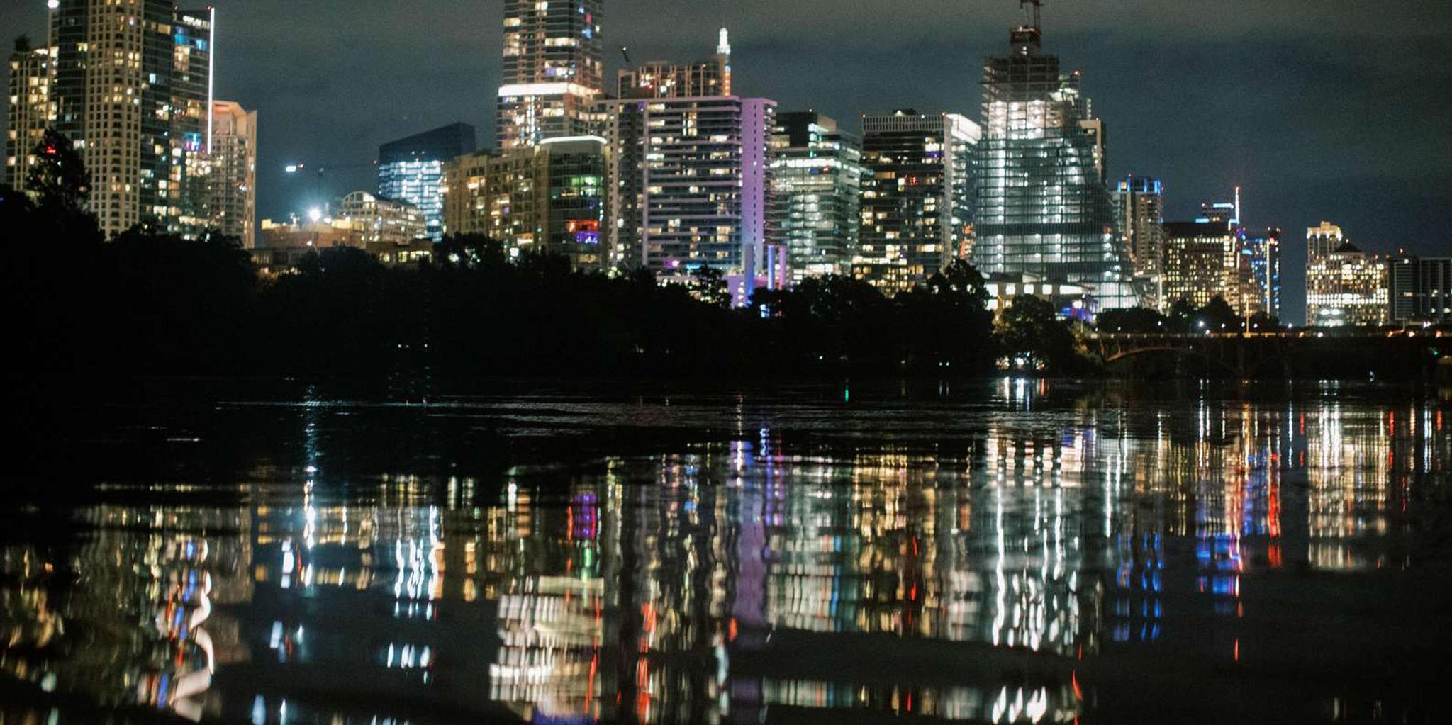 Austin Paddle Board Tour at Night - Image 1