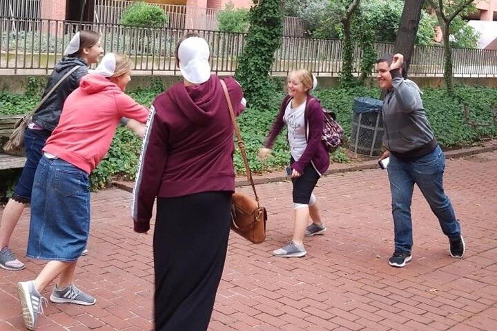 Charleston Scavenger Hunt - Image 3