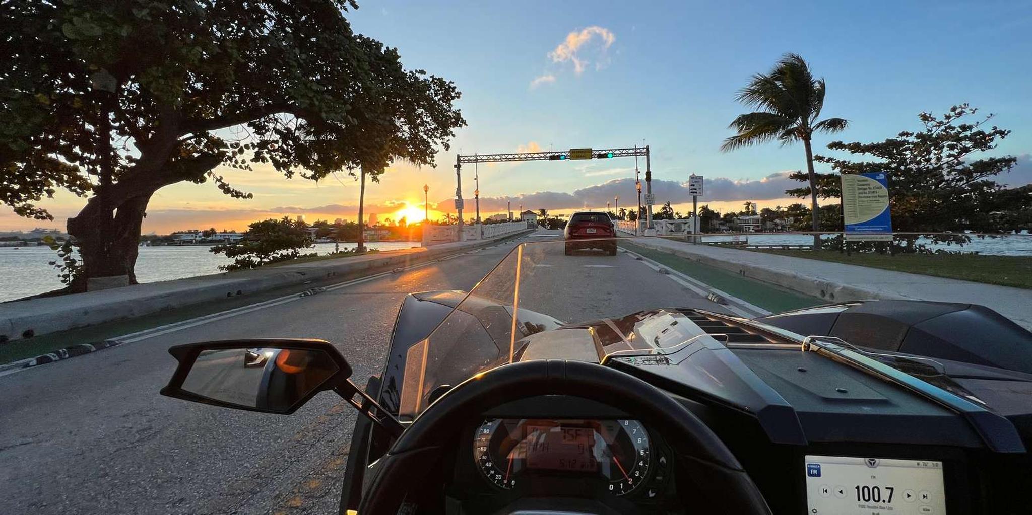 Miami Slingshot Rental 6 Hours - Image 3