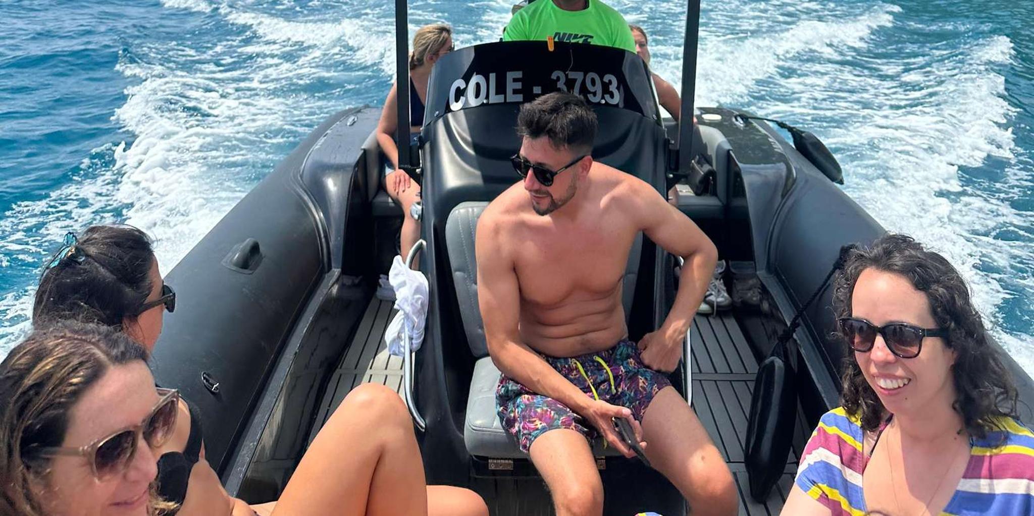 Austin Lake Travis Boat Tour with BBQ & Swimming - Image 4