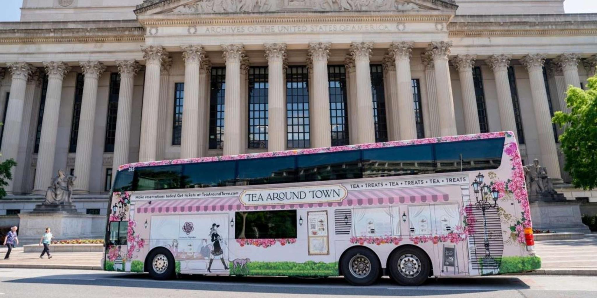 Washington, D.C. Tea Bus Tour with Landmarks - Image 1
