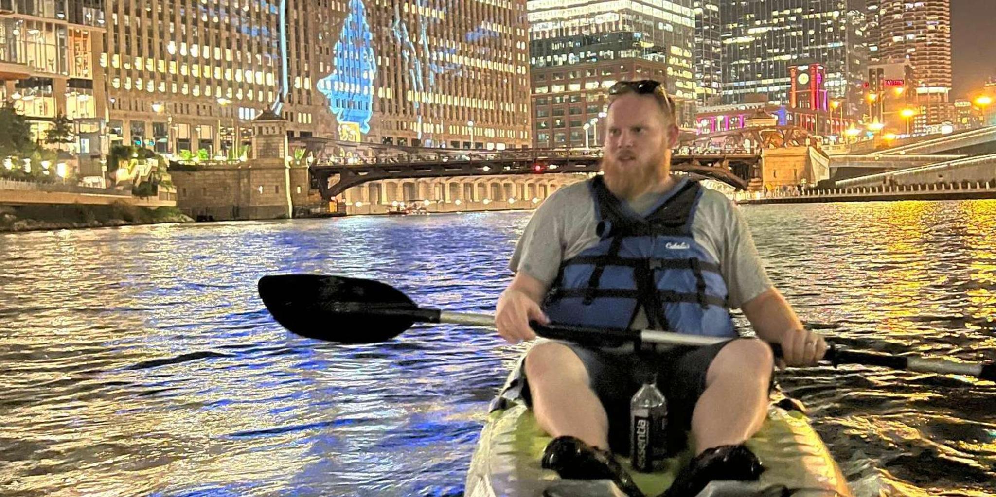 Chicago Moonlight Paddle Tour on the River - Image 4
