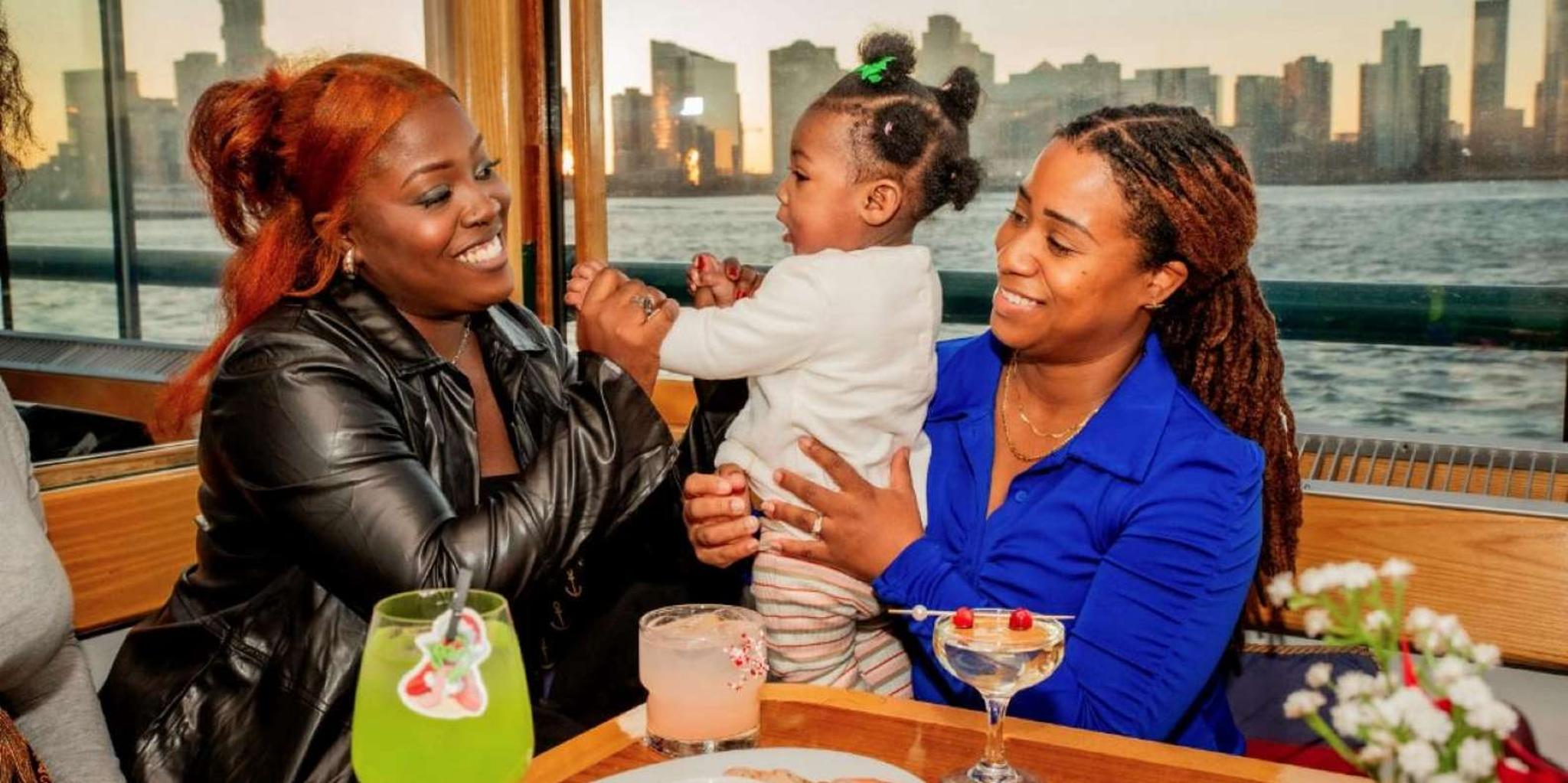 New York City Holiday Yacht Jazz Cruise - Image 5