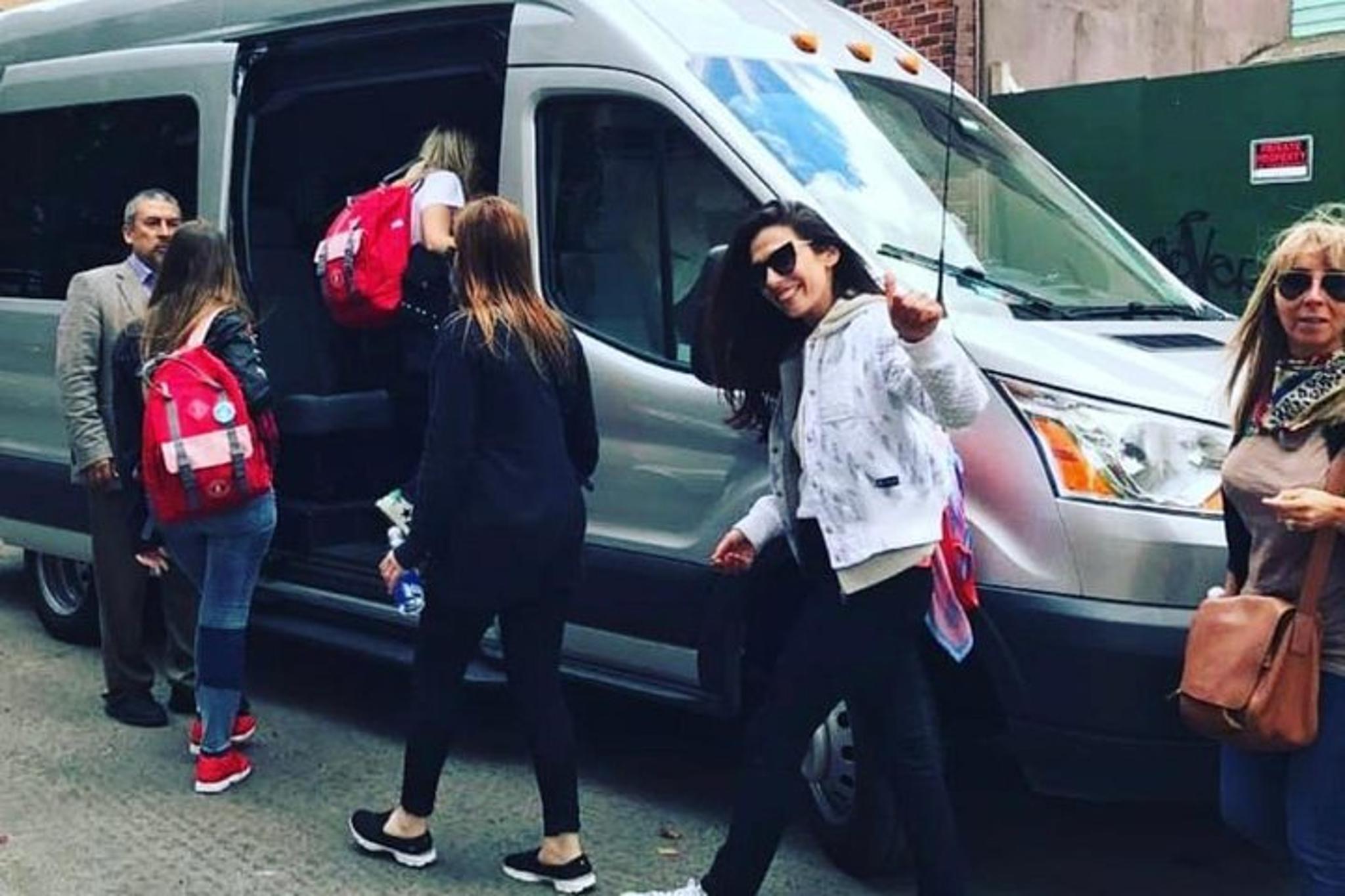New York City VIP Contrasts Tour with Transfer