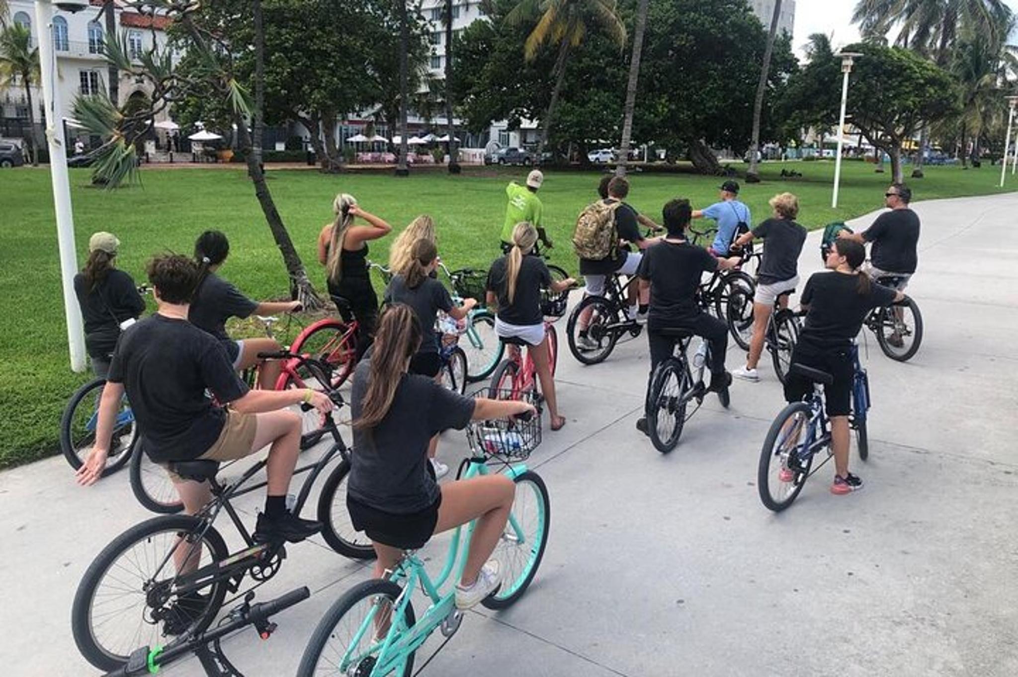 Miami Beach Art Deco Bike Tour 90 Min - Image 5
