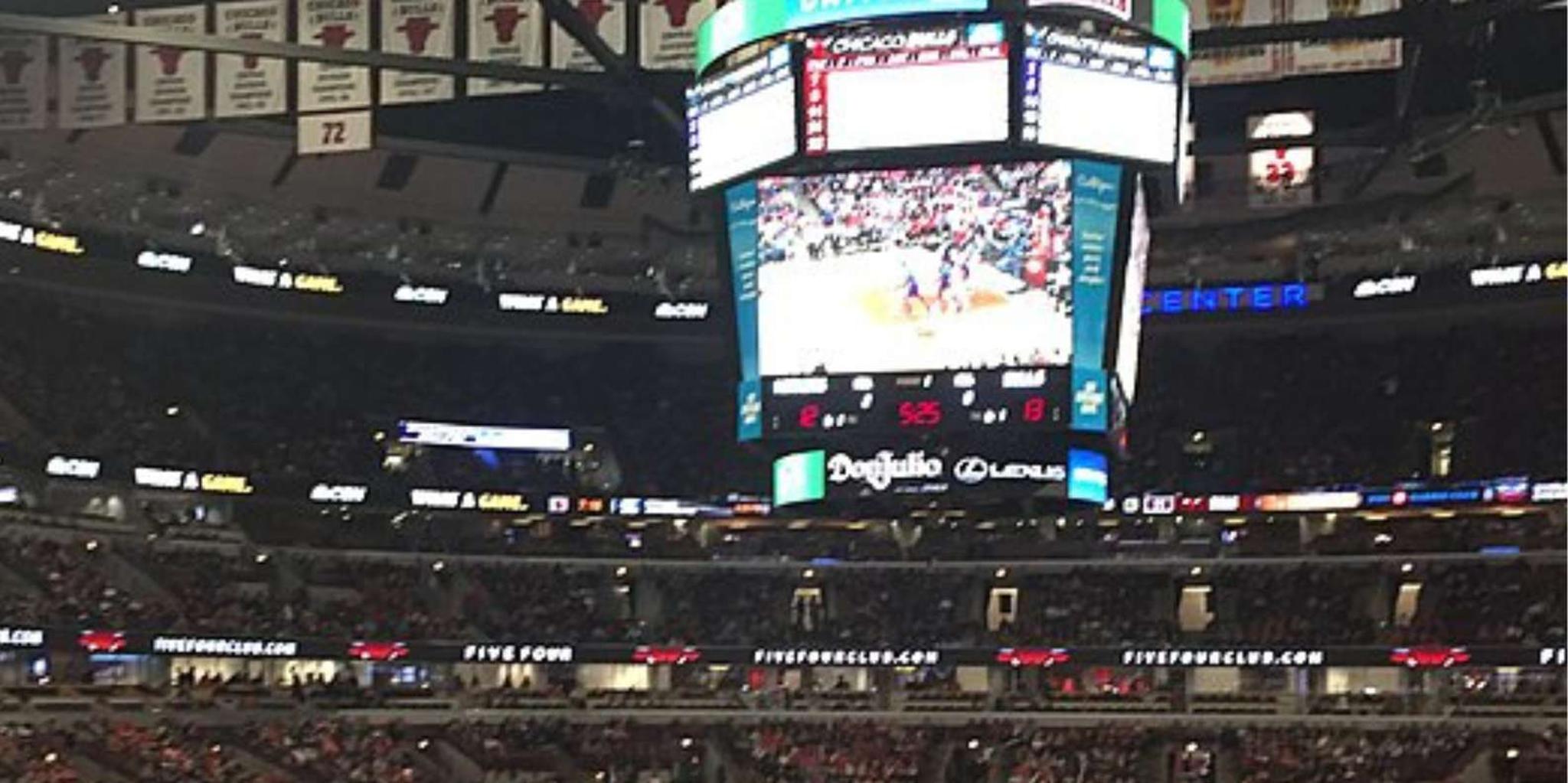 Chicago Sports Game Ticket Experience - Image 5