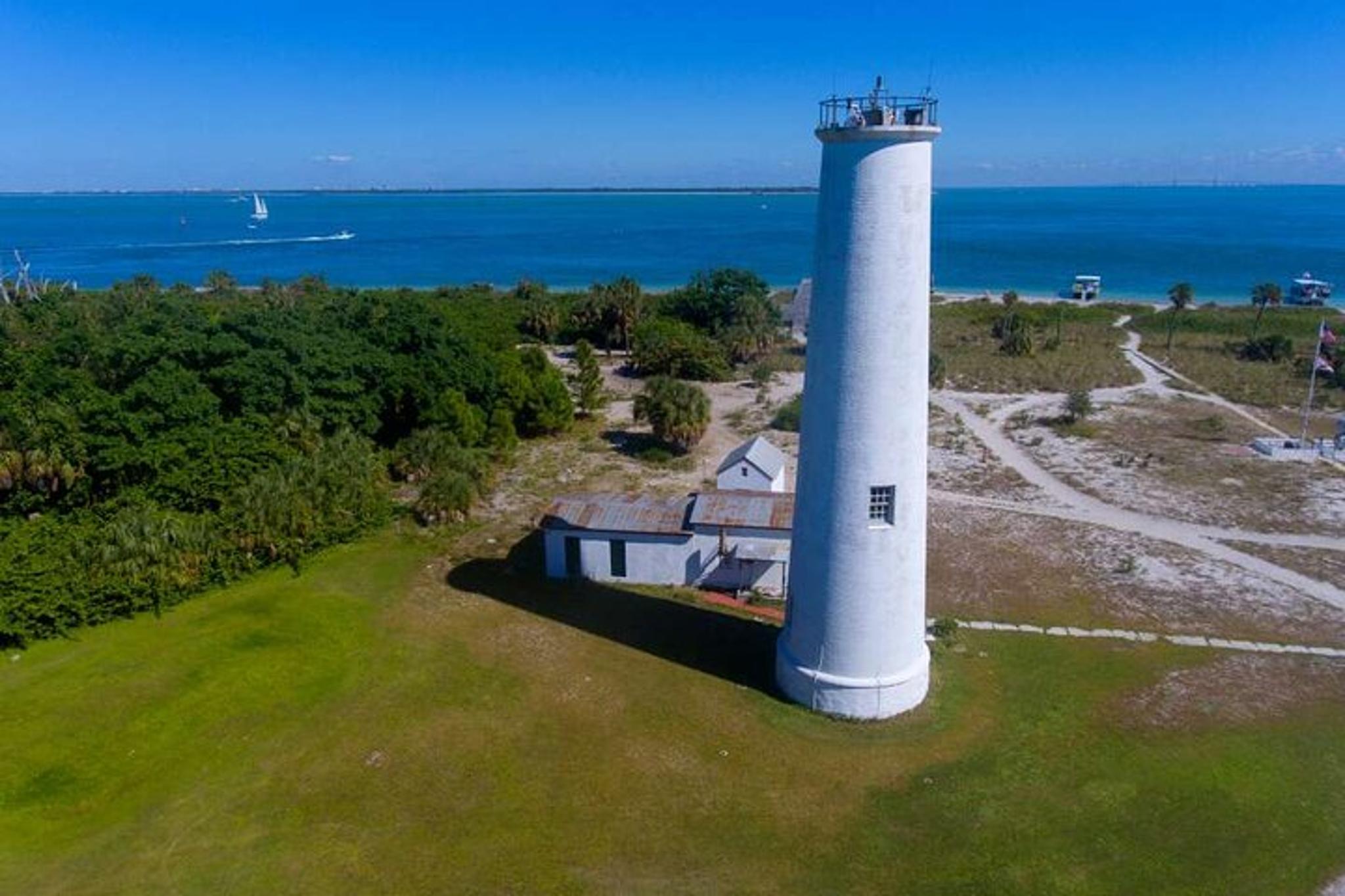 St. Petersburg Egmont Key Boat Tour 5 hr - Image 2
