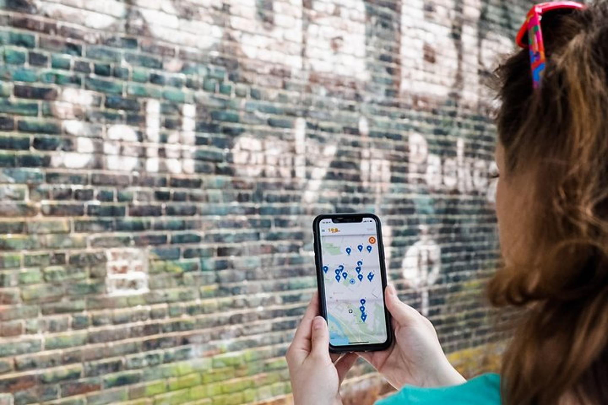 Richmond Scavenger Hunt Experience in Church Hill