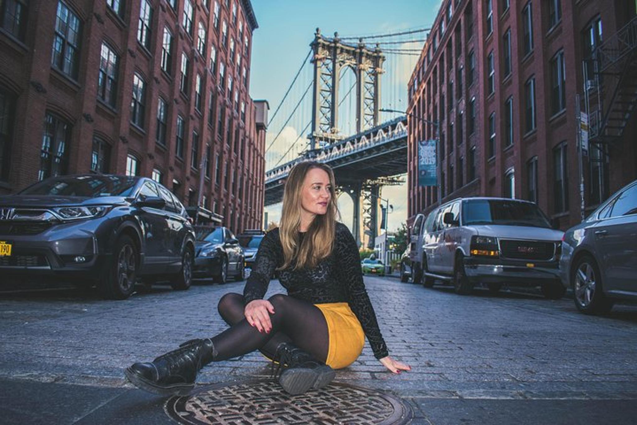 Brooklyn Bridge Photo Session - Image 2
