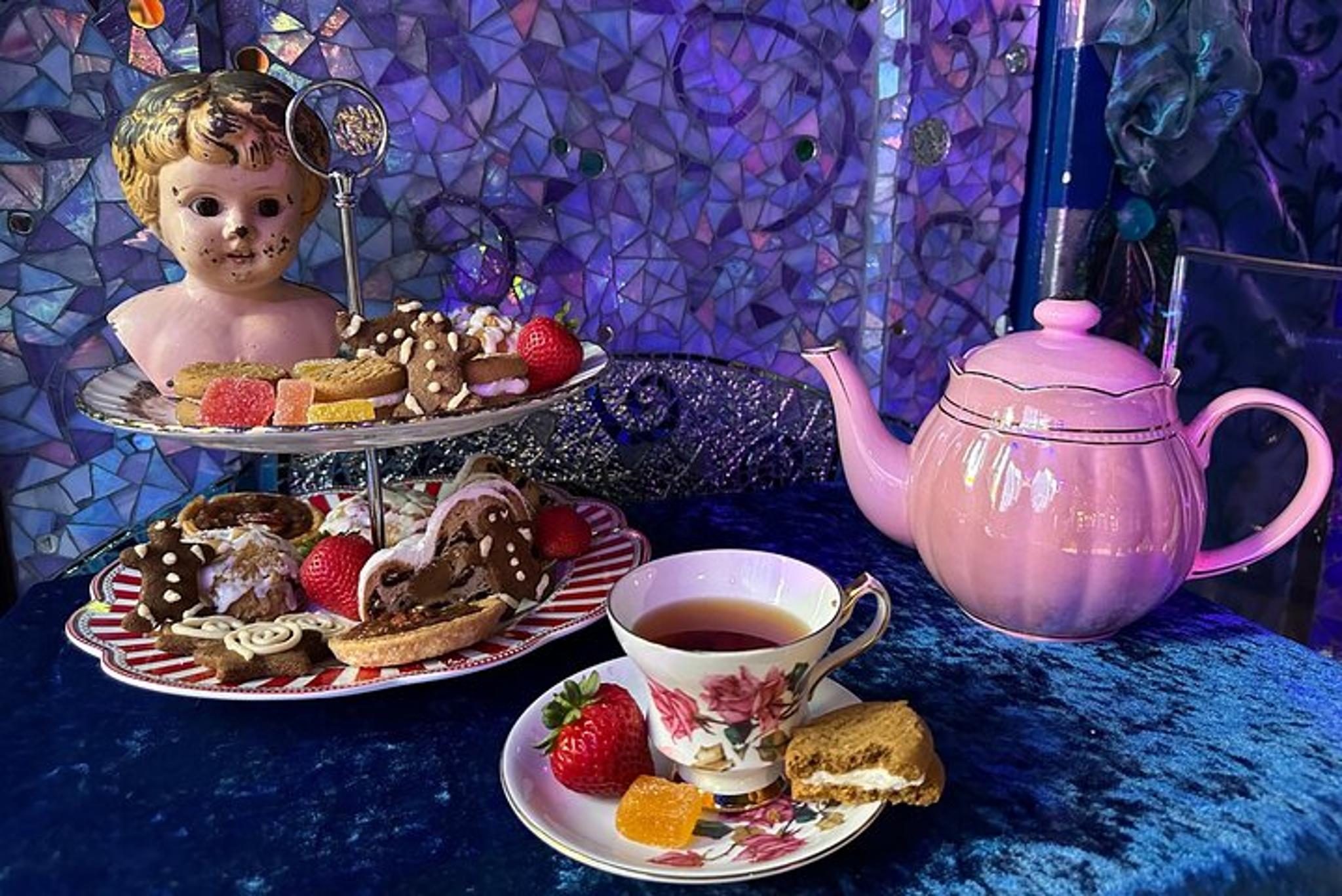 San Francisco Gregangelo Museum Haunted Doll House Tour 90 min - Image 6