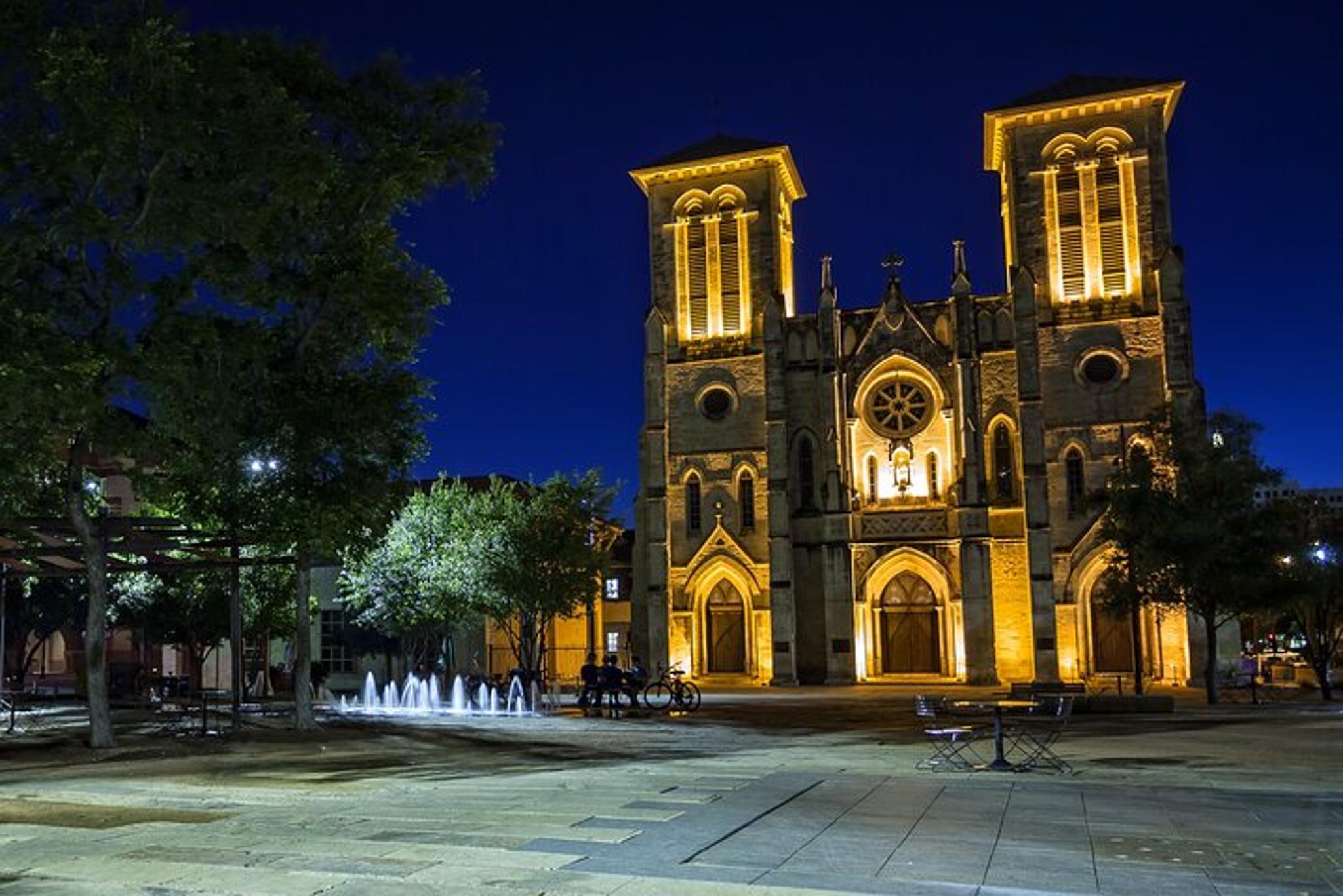 San Antonio Ghost Audio Tour with EMF Reader - Image 2