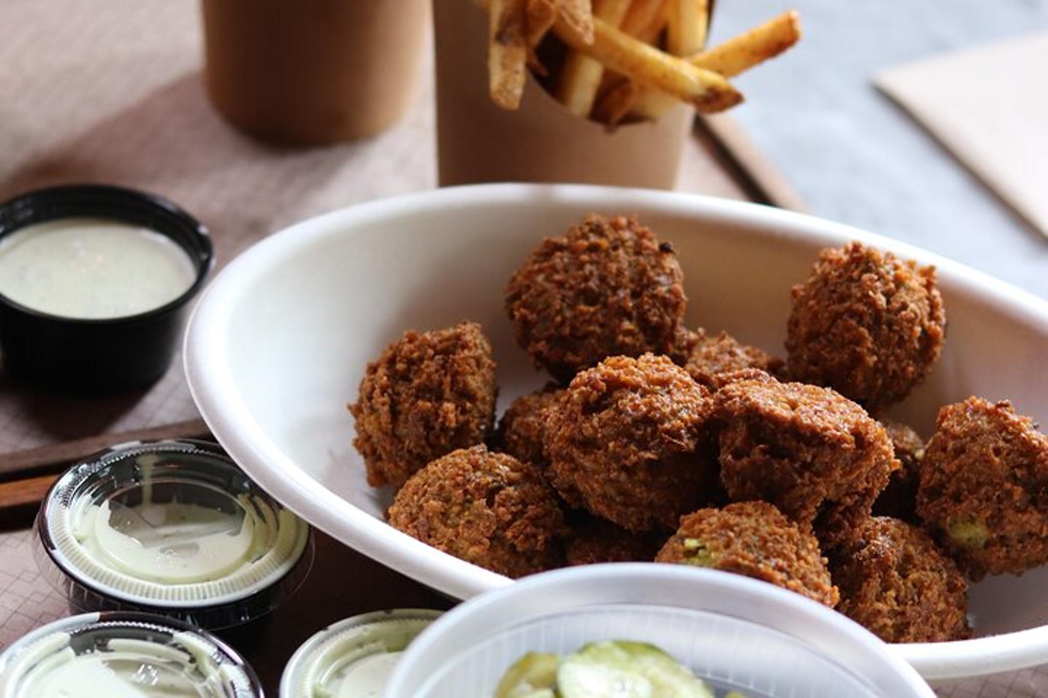 Columbus Walking Food Tour - Image 6