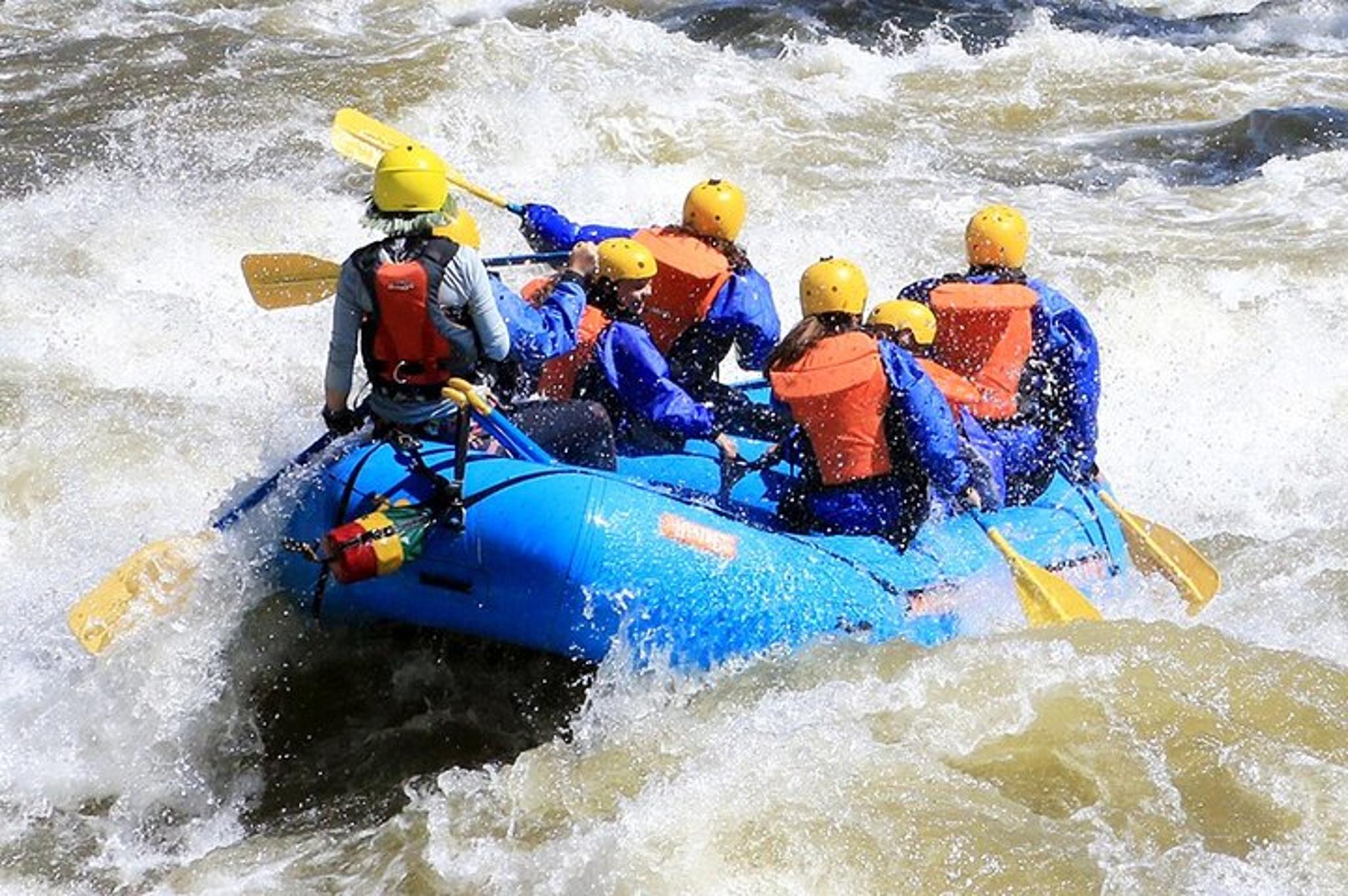 Royal Gorge Rafting Adventure - Image 4