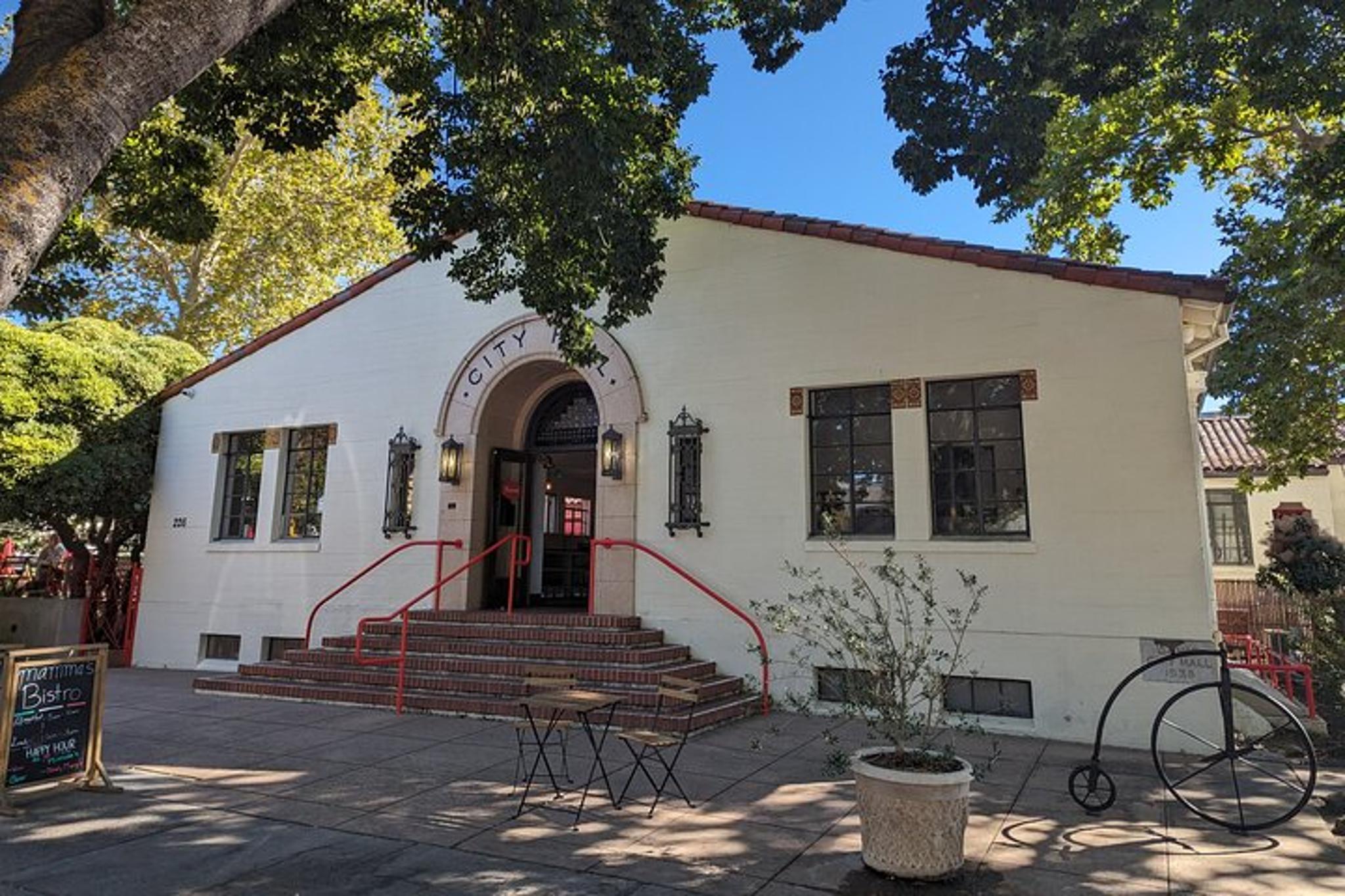 Davis Scavenger Hunt Walking Tour - Image 5