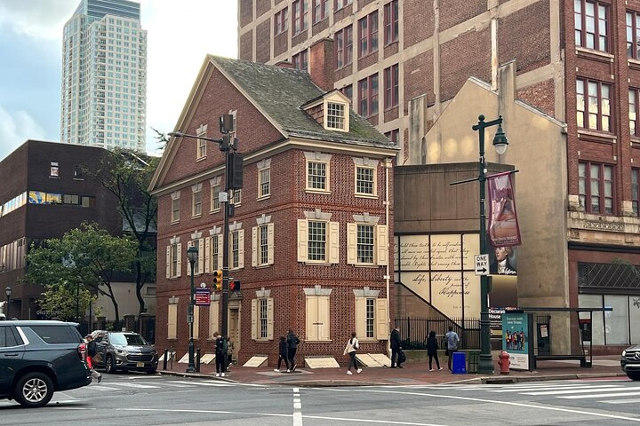 Philadelphia Historic Walking Tour and Scavenger Hunt - Image 3