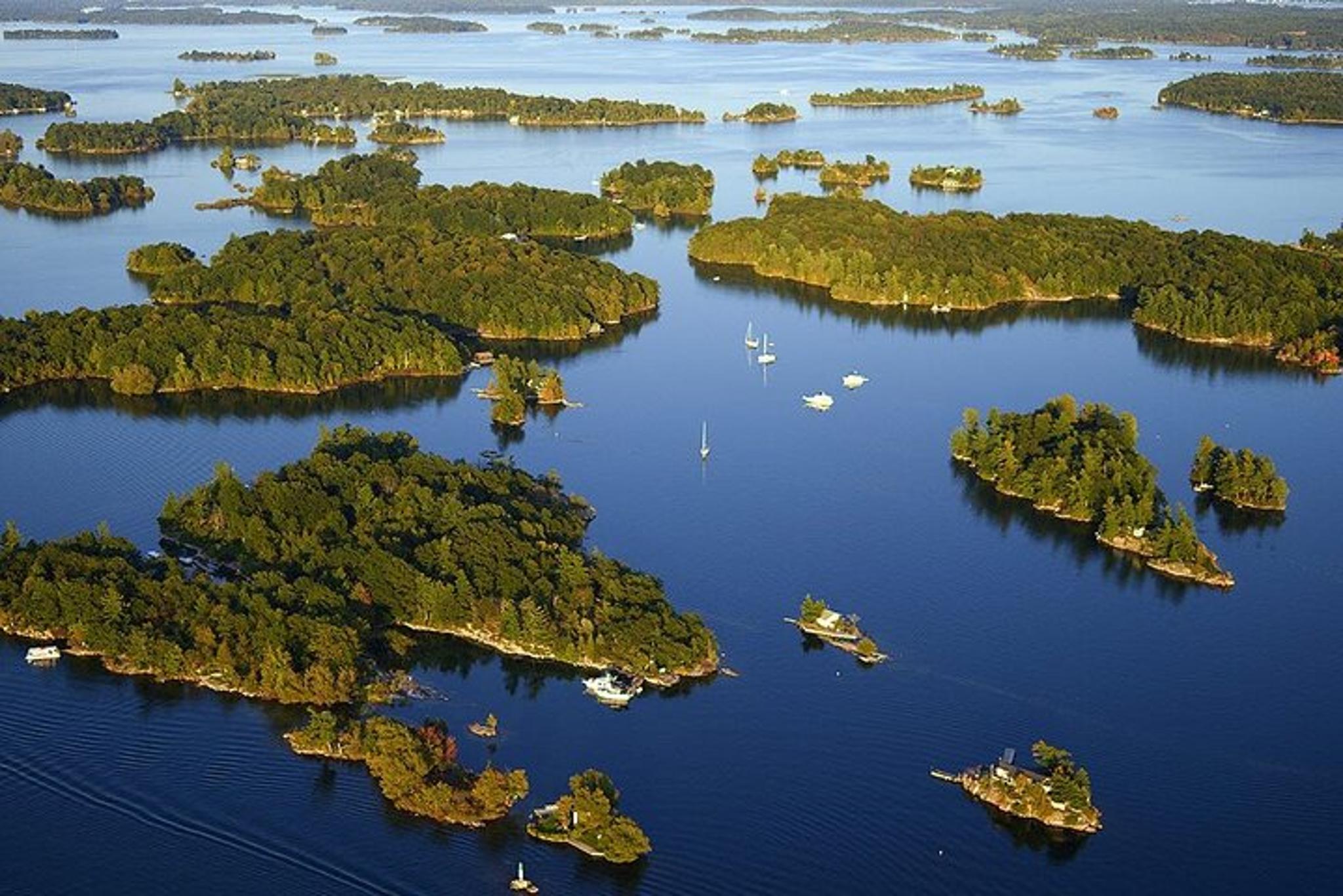 Clayton Sightseeing Boat Tour of 1000 Islands - Image 5