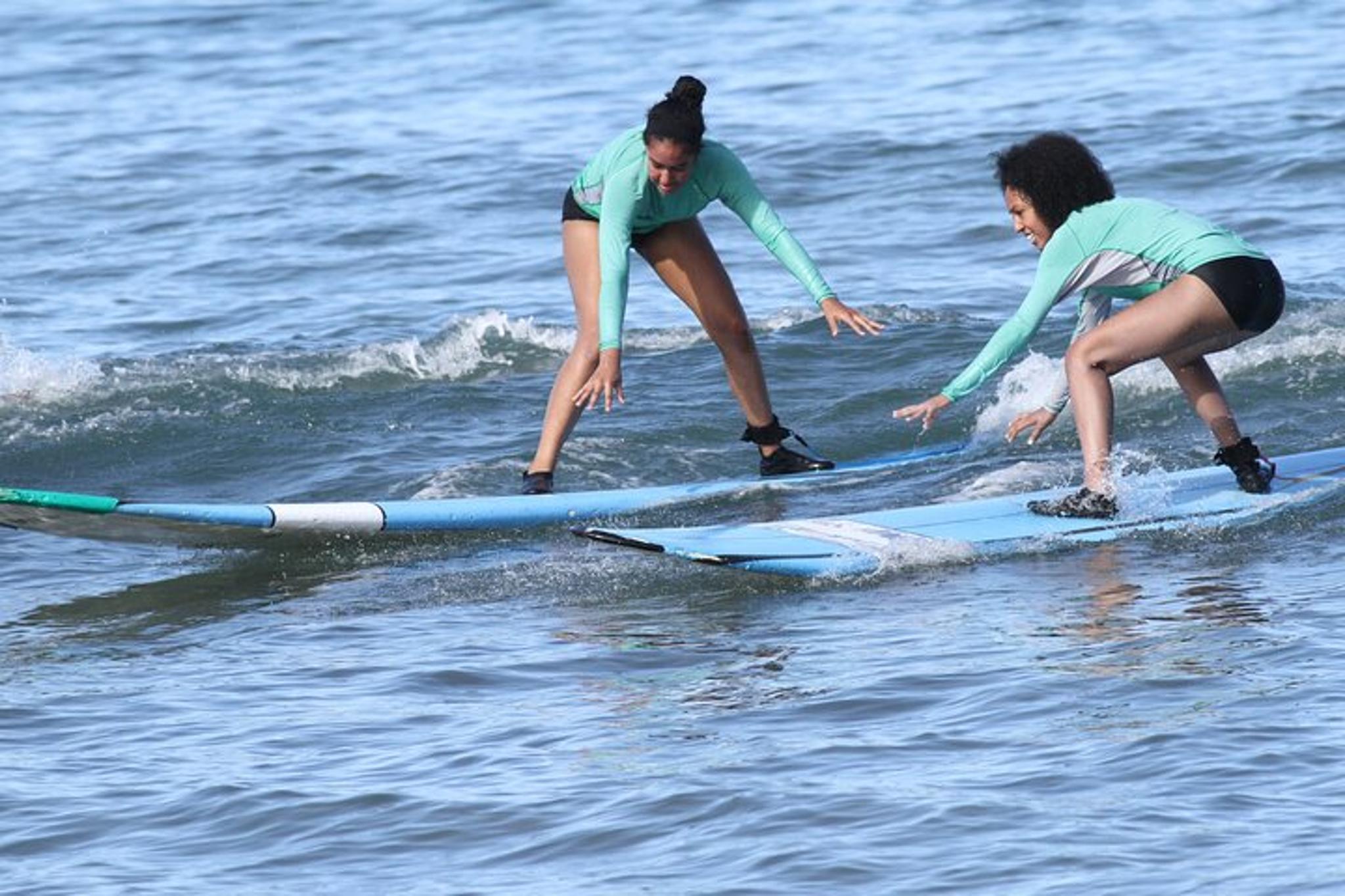 Maui Surf Lesson 4 Students 1 Instructor 90 min - Image 2