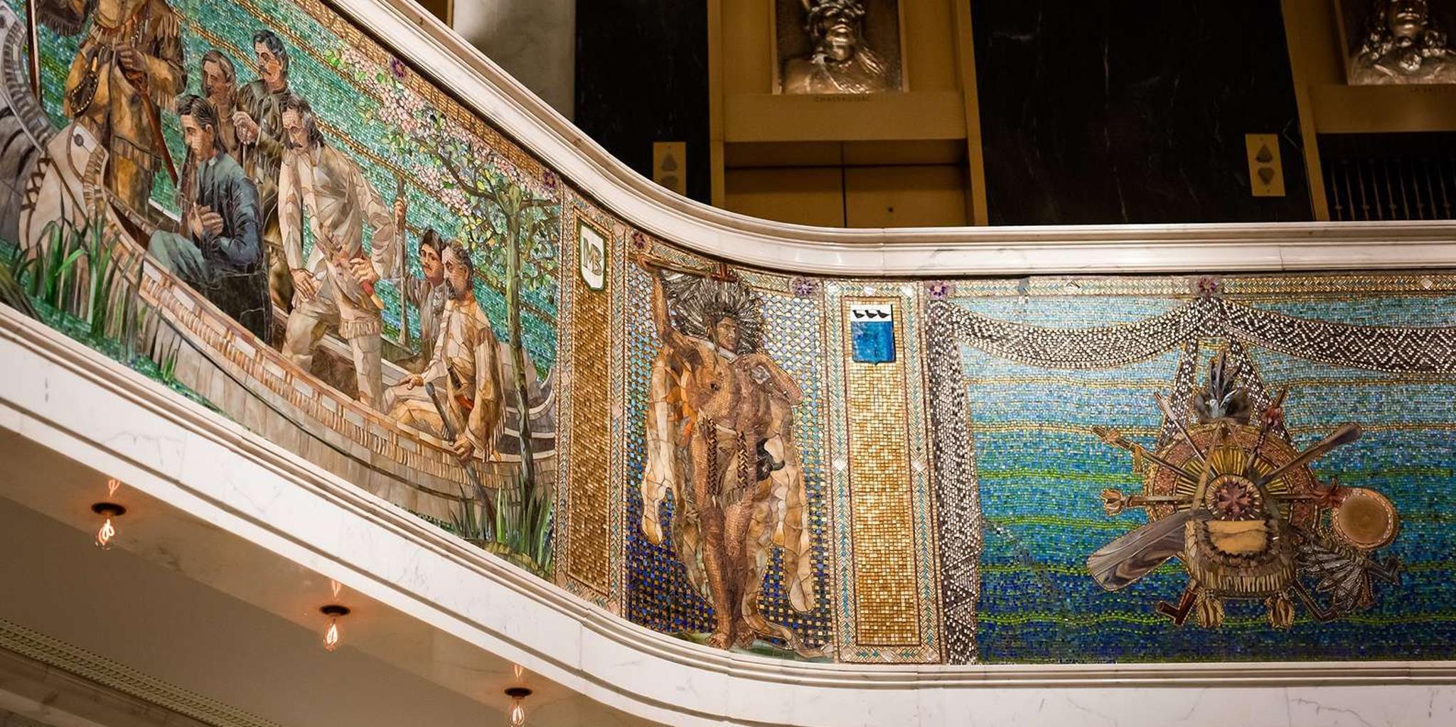 Chicago Tiffany Art Glass Walking Tour - Image 4