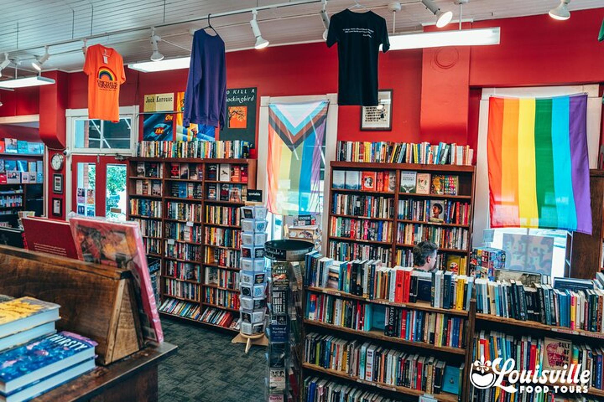 Louisville LGBTQ+ Walking Tour with Cocktail - Image 3