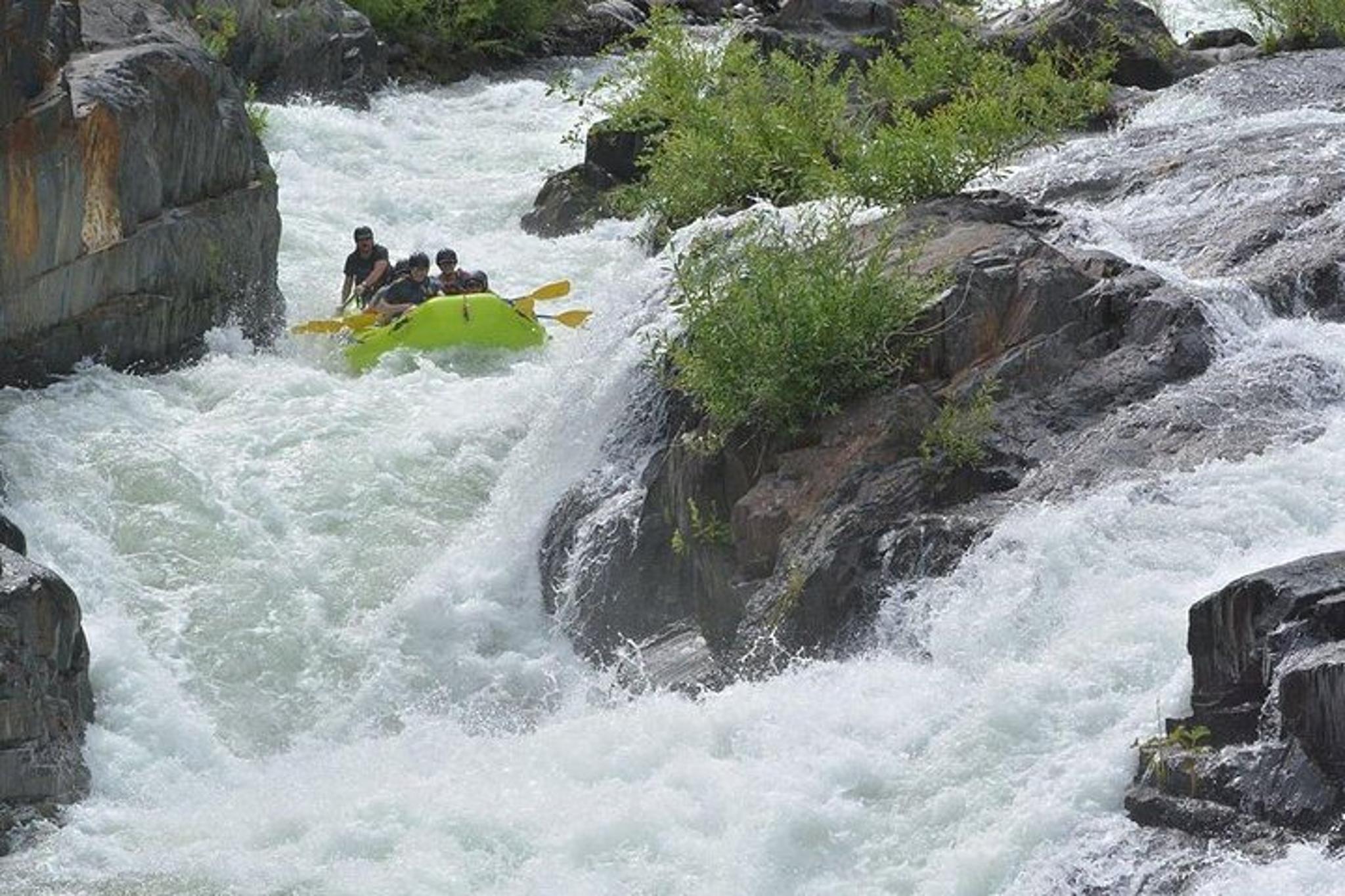 Auburn Middle Fork American River Rafting