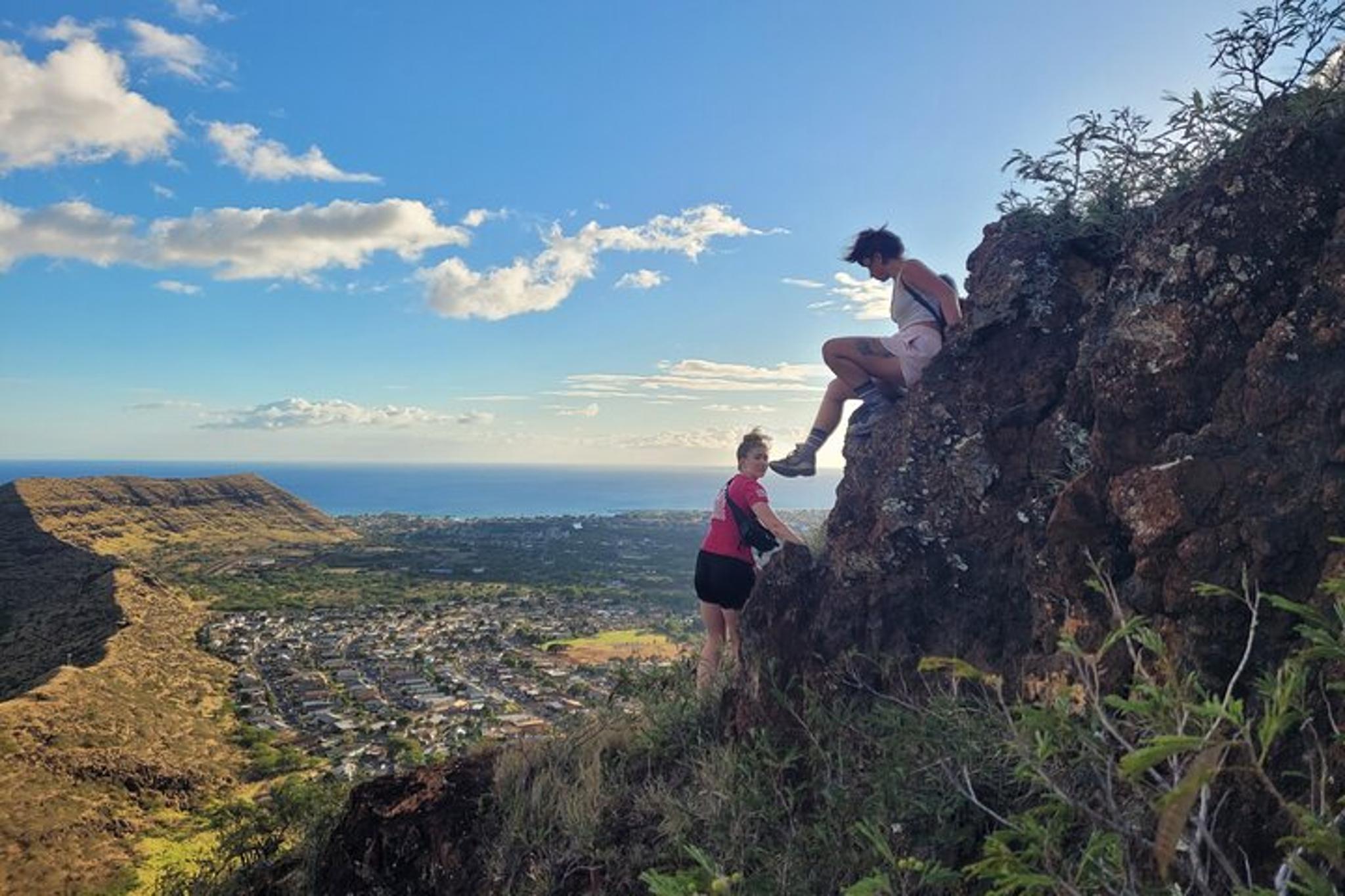 Oahu Adventure Tour: Hikes, Beaches, Waterfalls - Image 5