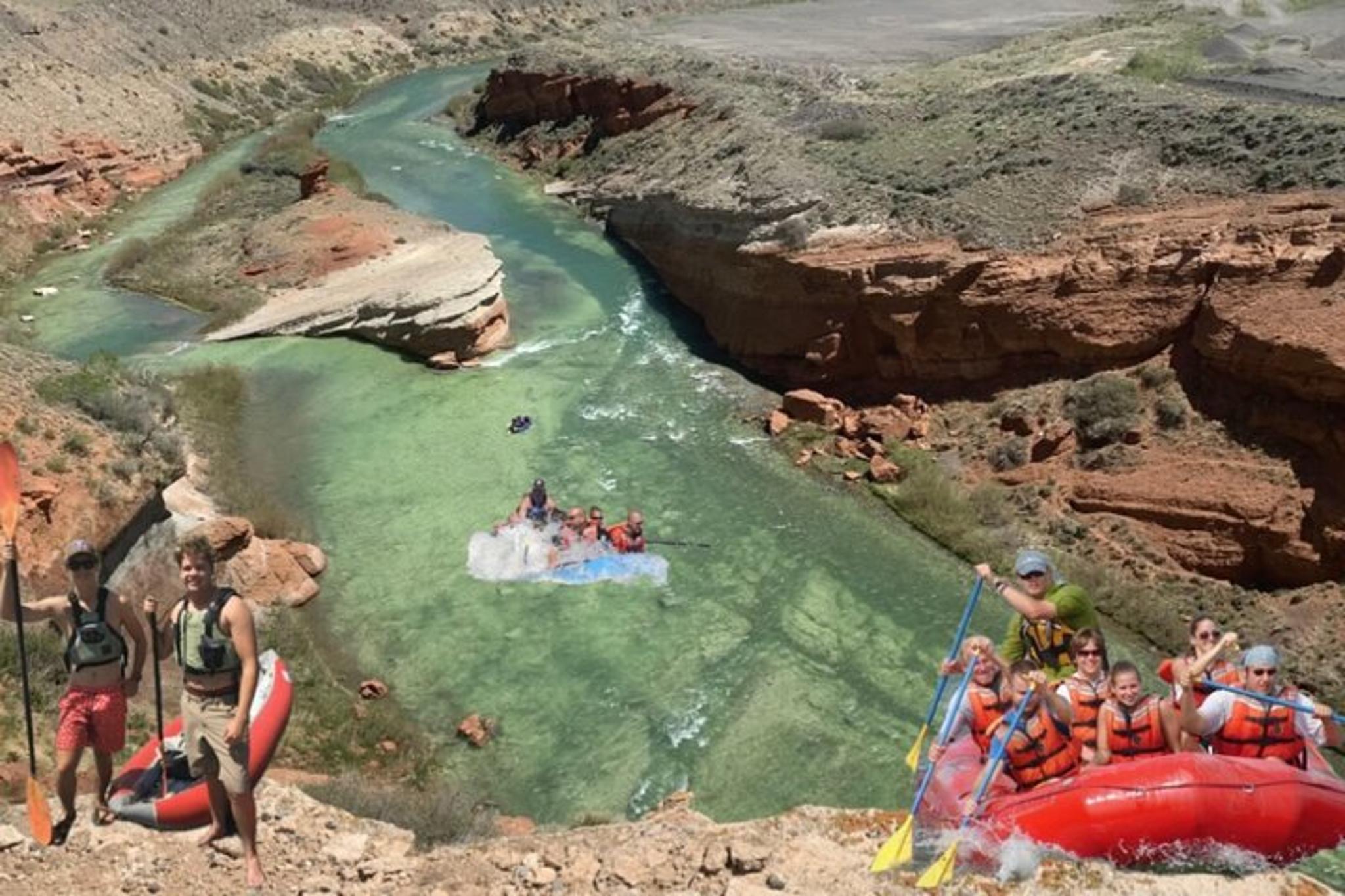 Cody Inflatable Kayak Tour on the Shoshone River - Image 4