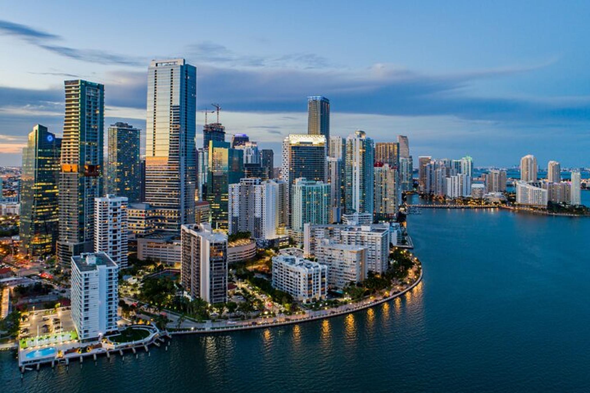 Miami Walking Tour: Downtown Audio Experience - Image 2