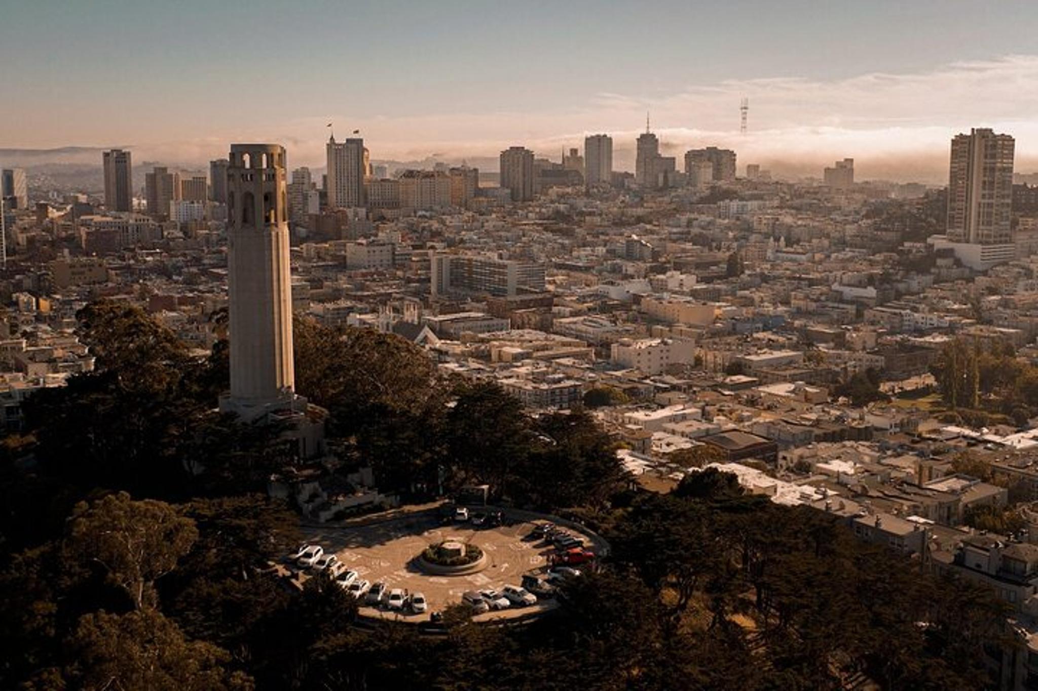 San Francisco Coit Tower Self-Guided Hike 2 hr