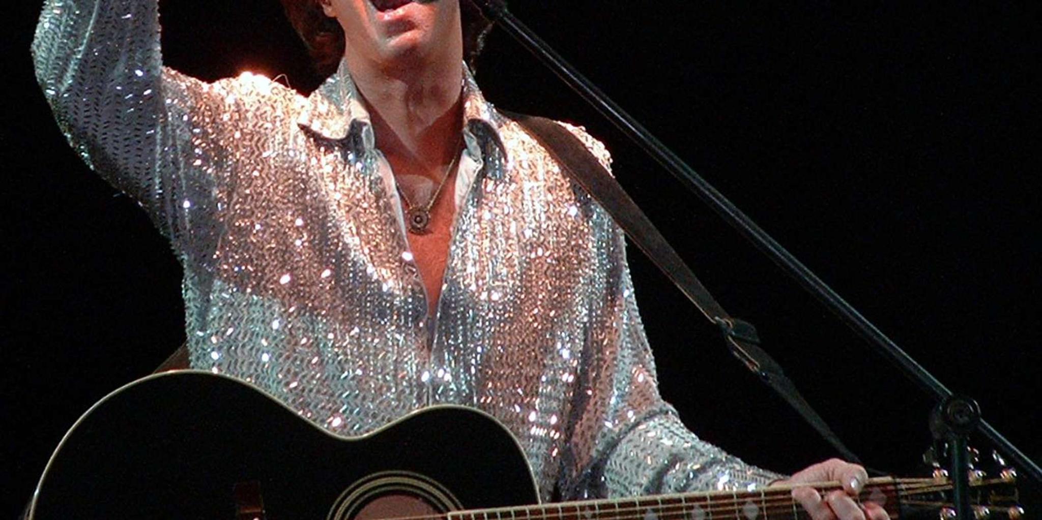 Las Vegas Neil Diamond Tribute Show - Image 4