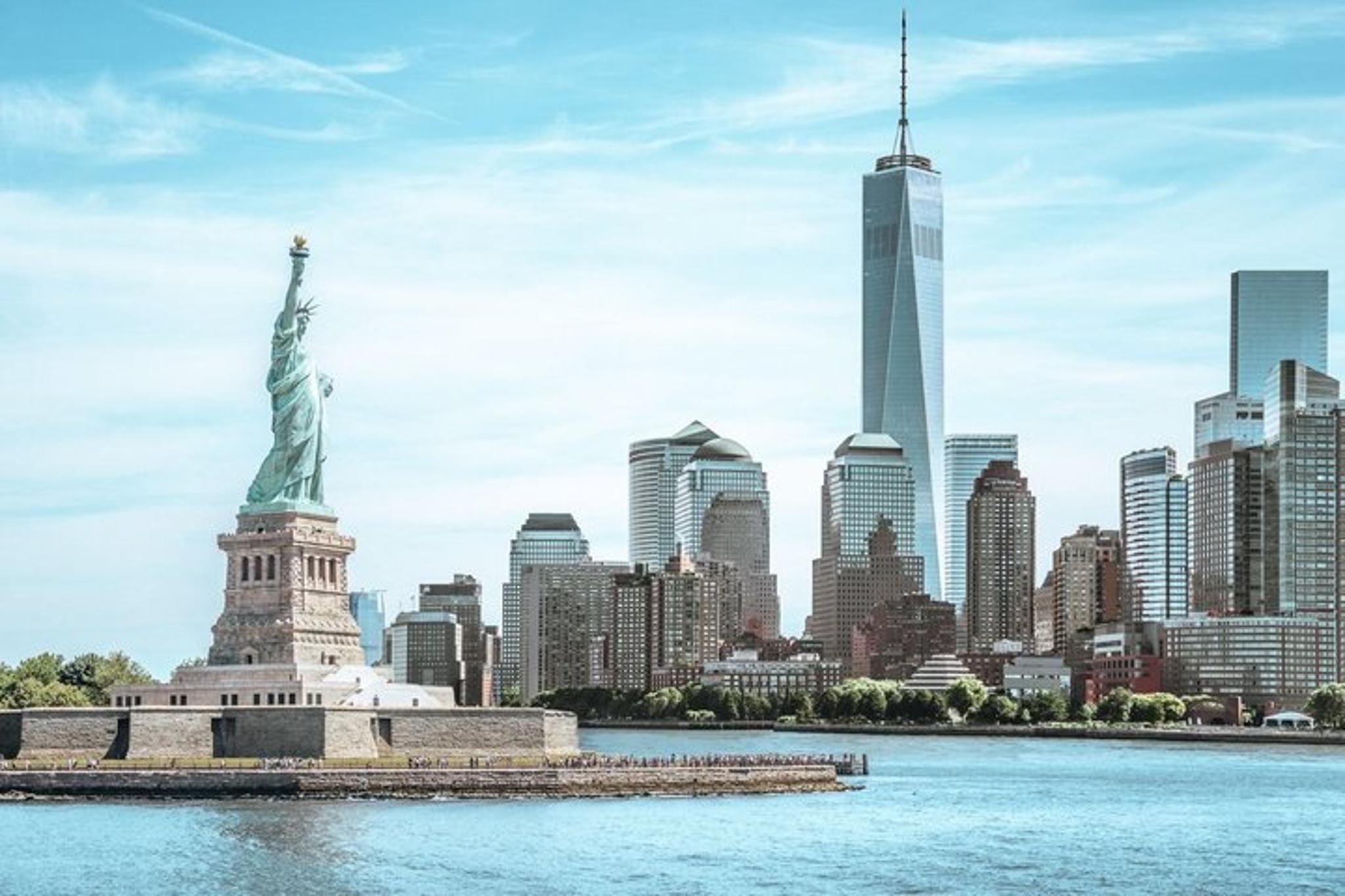 New York City Statue of Liberty, Ellis Island & 9/11 Tour - Image 2