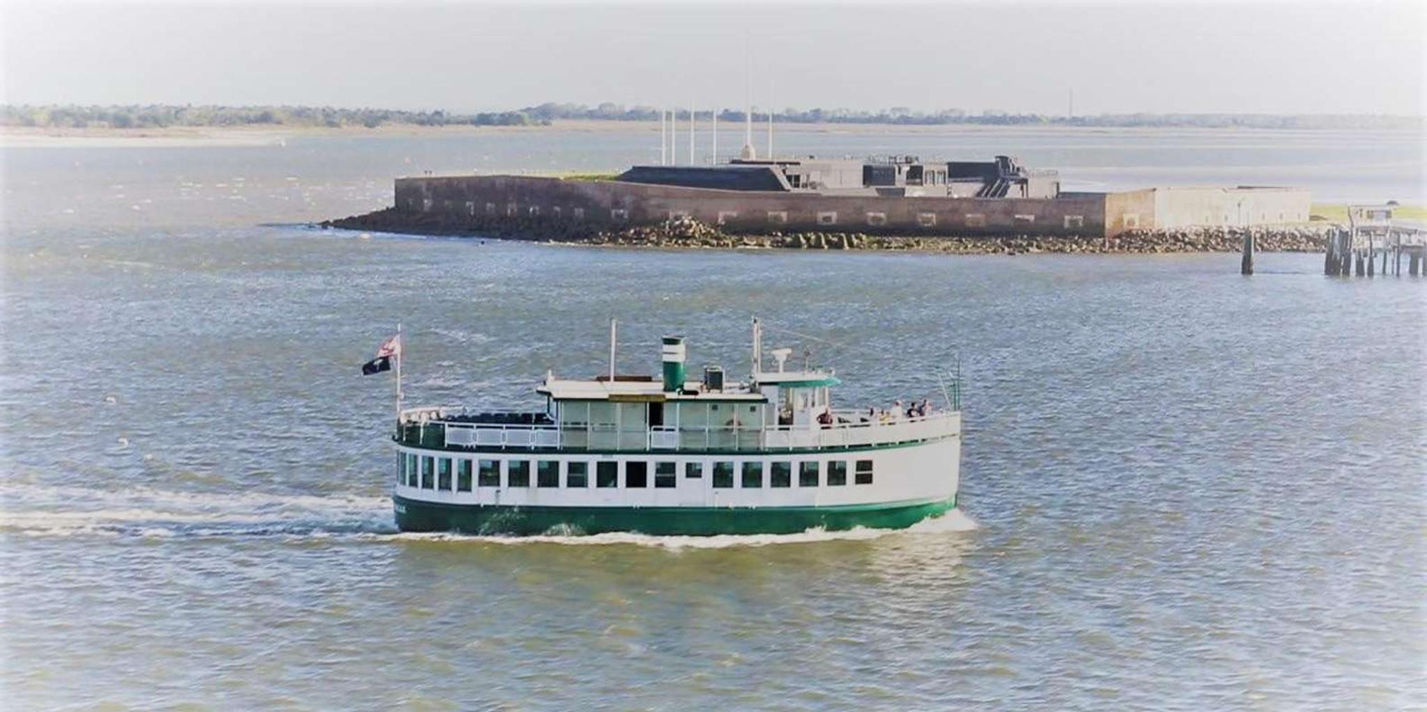 Charleston Day Trip with Boone Hall & Harbor Cruise - Image 2