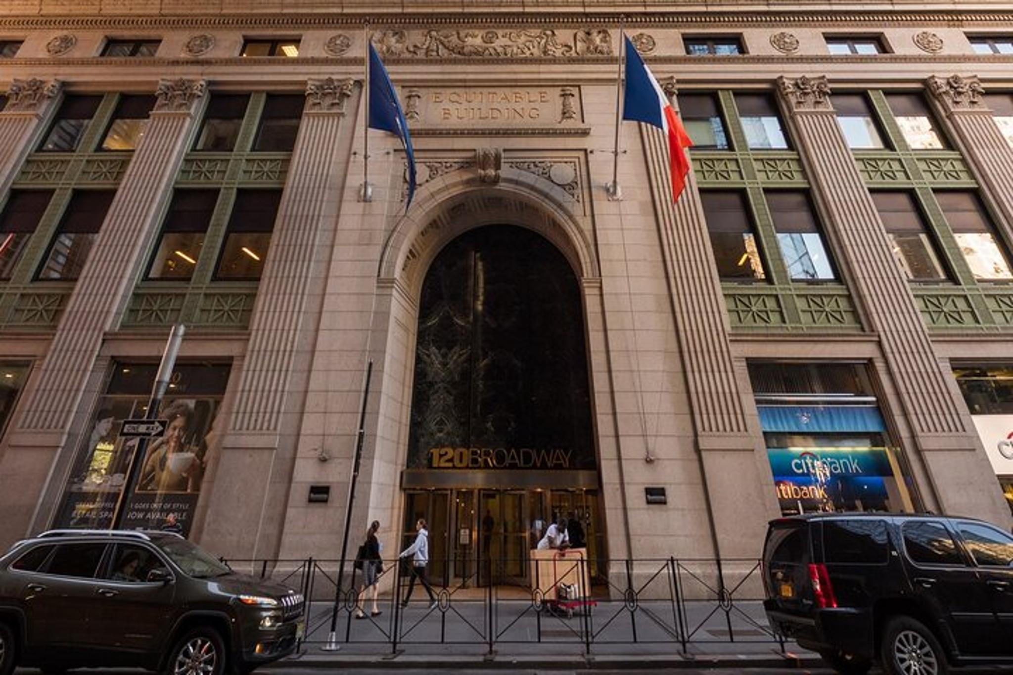 New York City Movie Locations Tour with Private Guide - Image 2