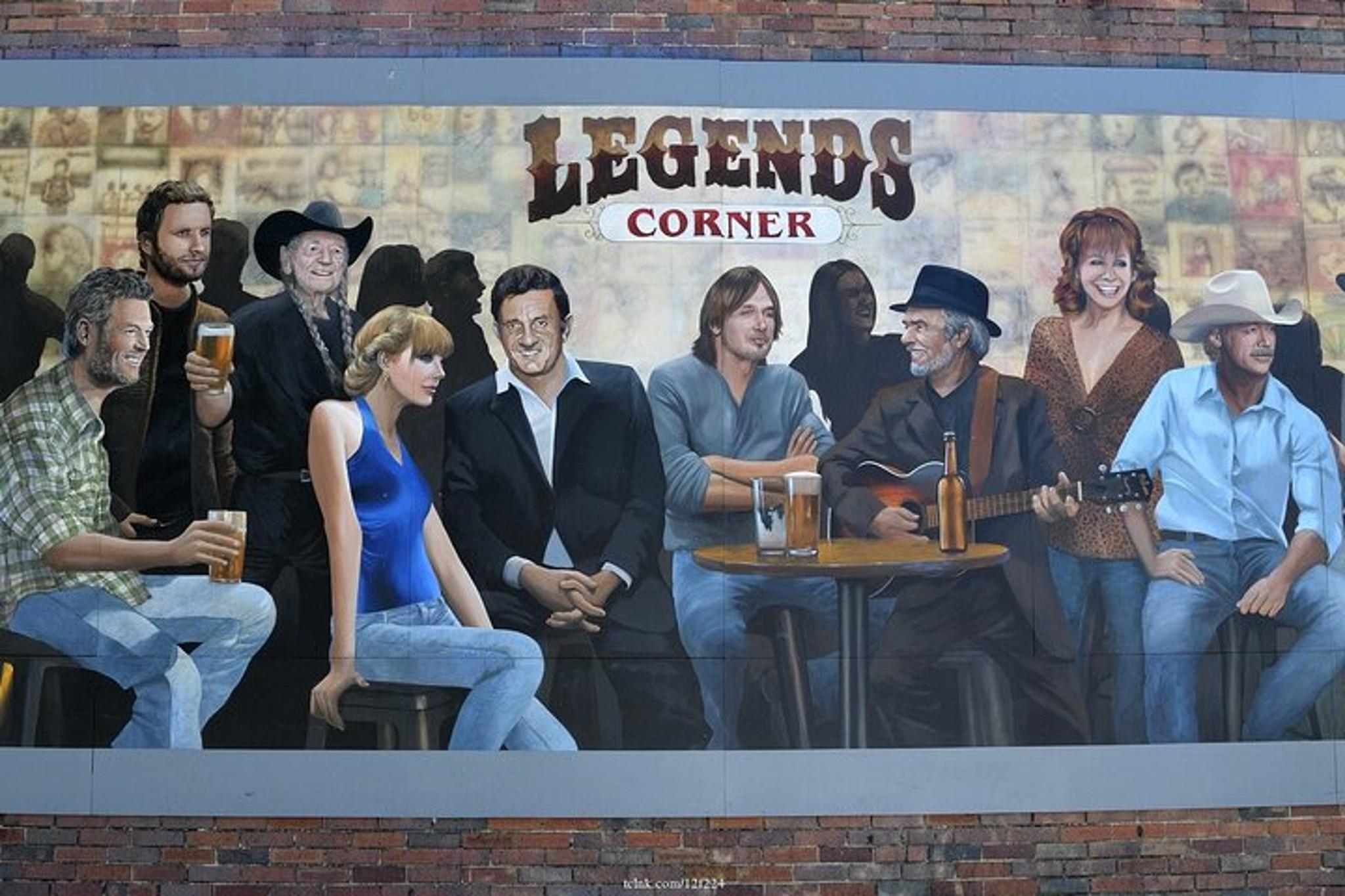 Nashville Walking Tour with Johnny Cash Museum Admission - Image 2