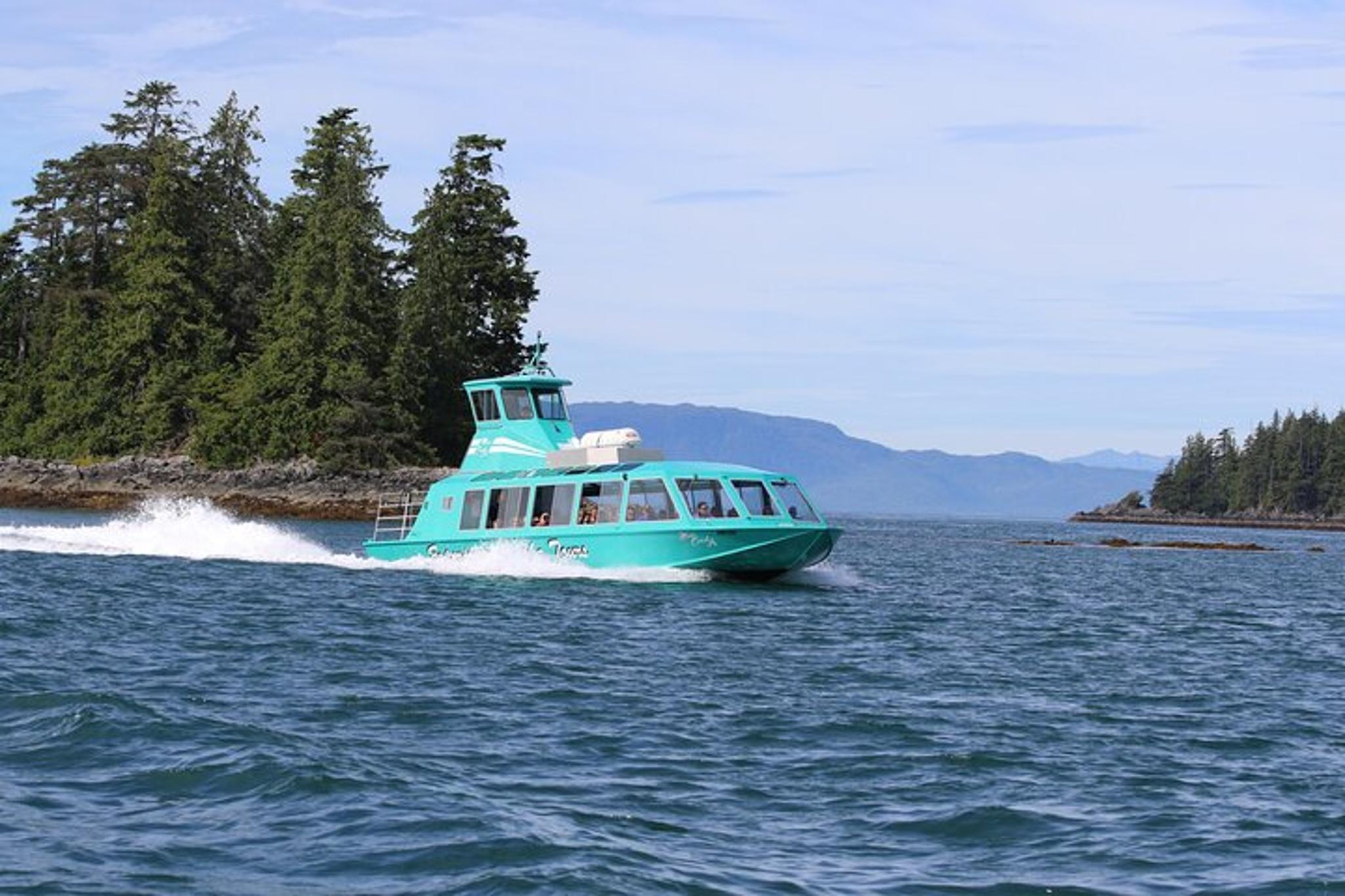 Ketchikan Alaskan Lodge Adventure and Seafeast - Image 2