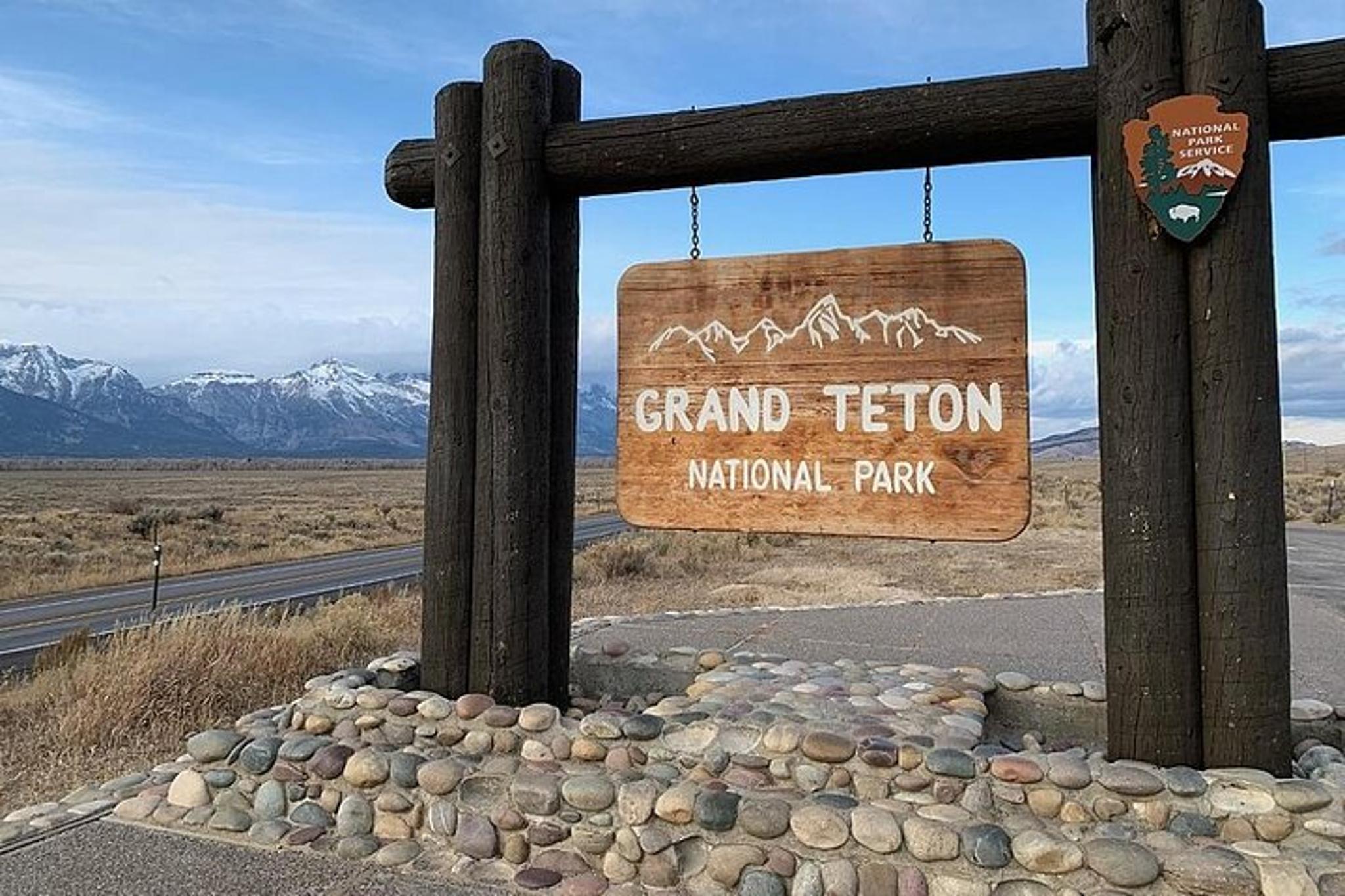Seattle Yellowstone and Grand Teton 5-Day Tour - Image 6