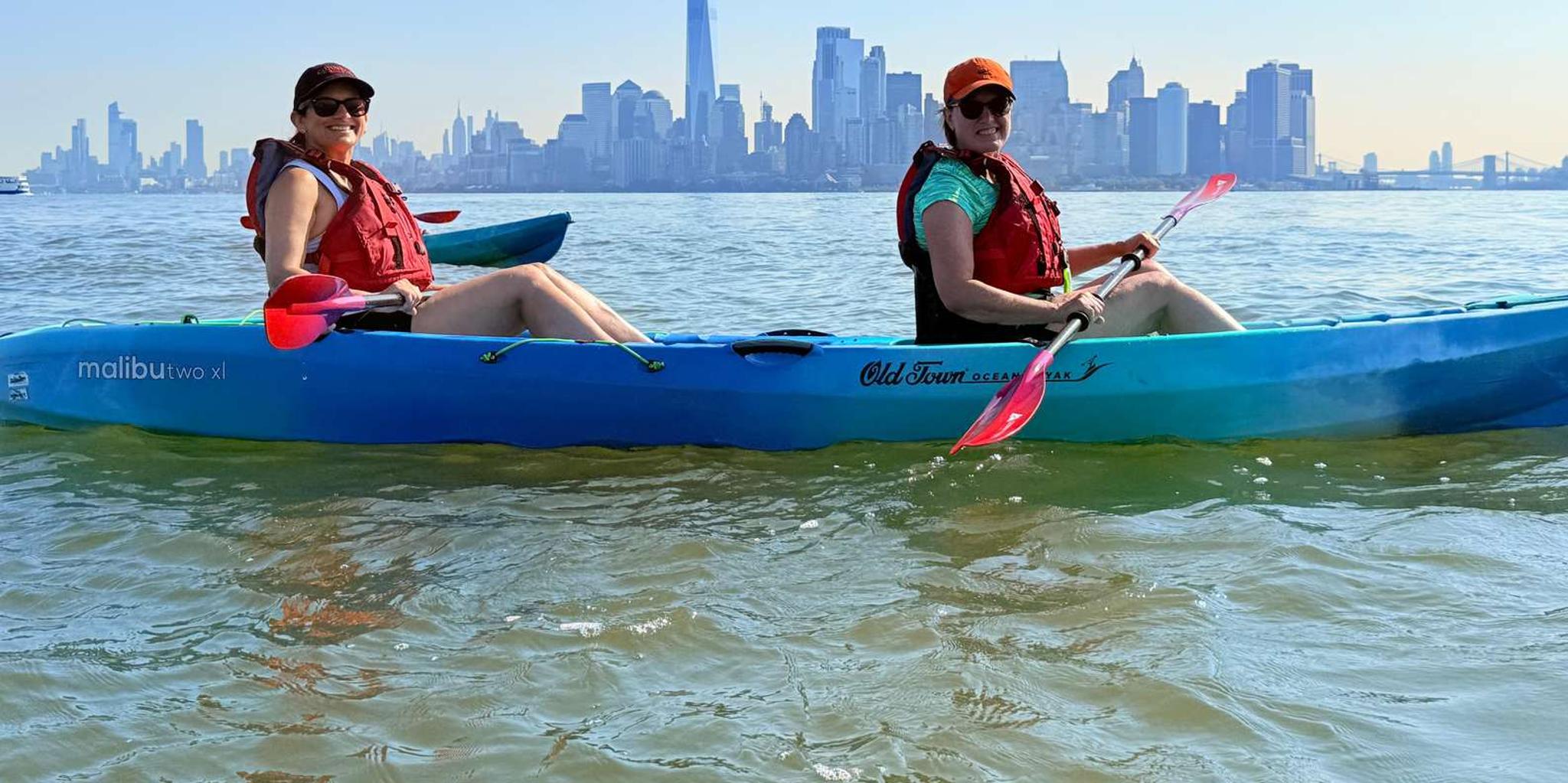 New York City Hudson River Kayak Tour with Statue of Liberty - Image 4