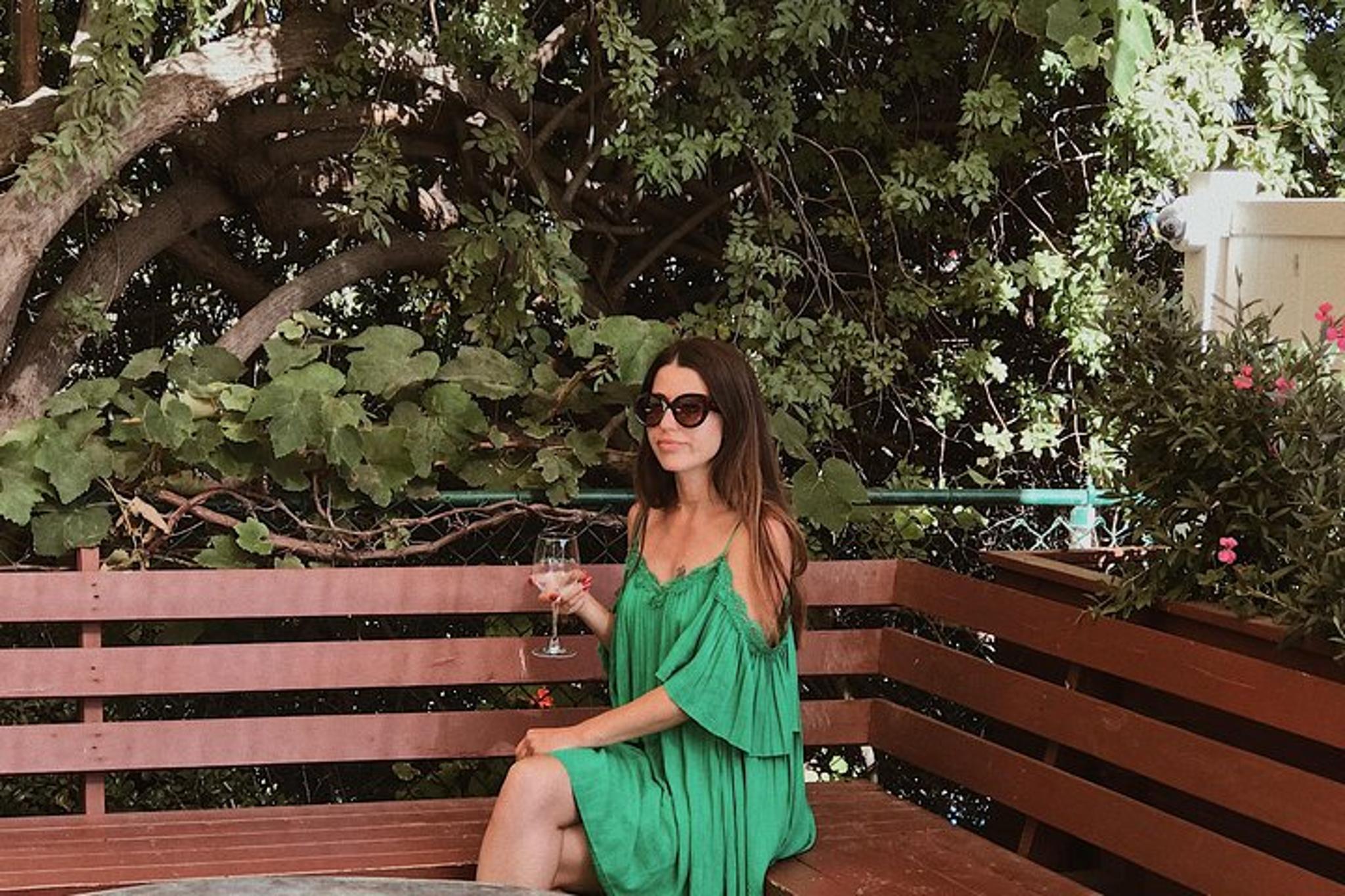 Malibu Vintage VW Wine Tasting Tour - Image 6