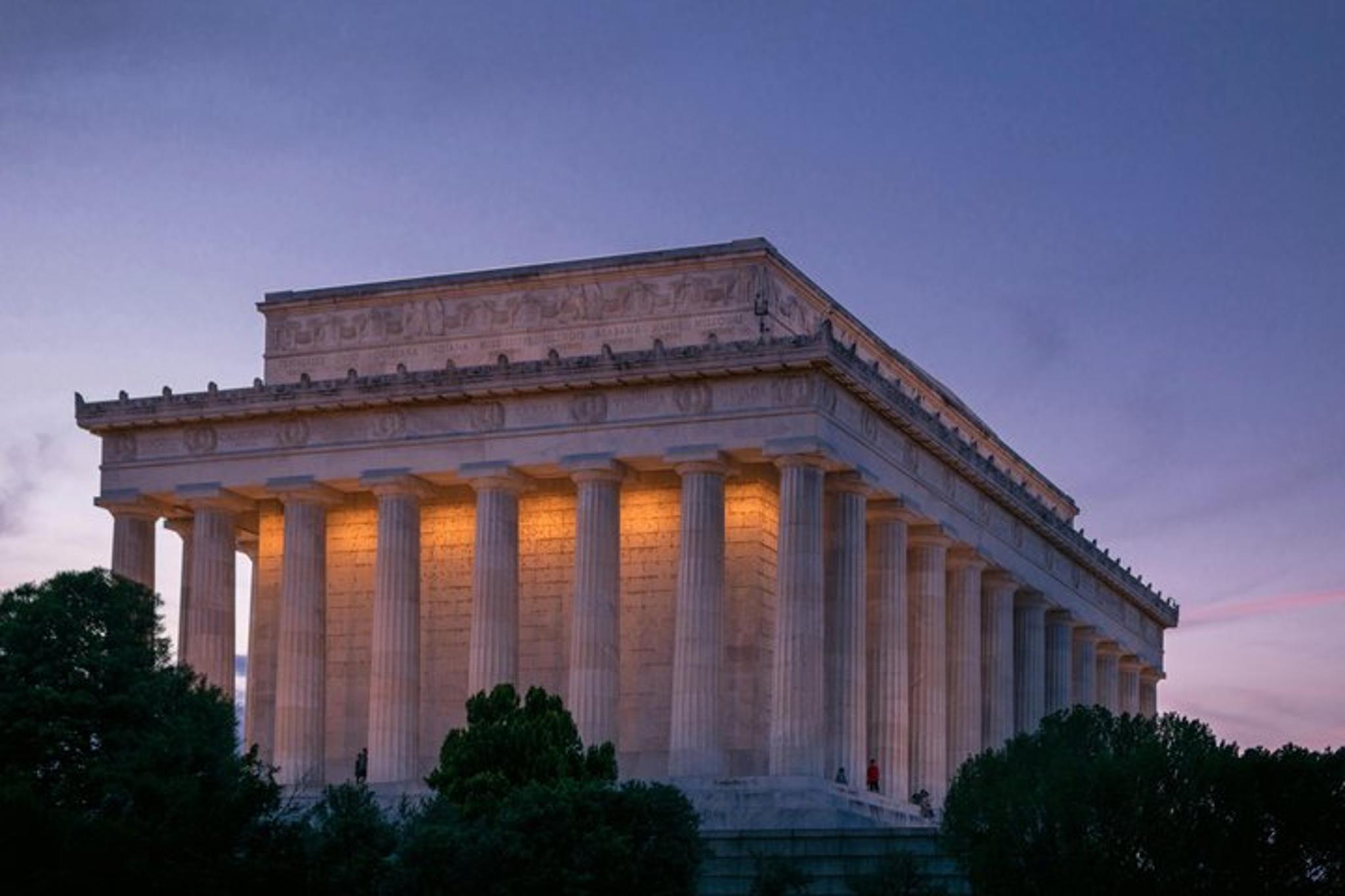 Washington DC Night Monuments Tour