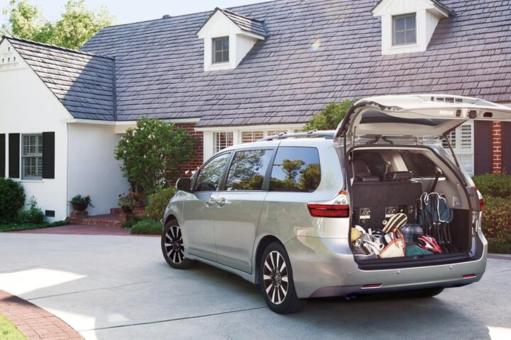 Denver Private Airport Transfer - Image 3