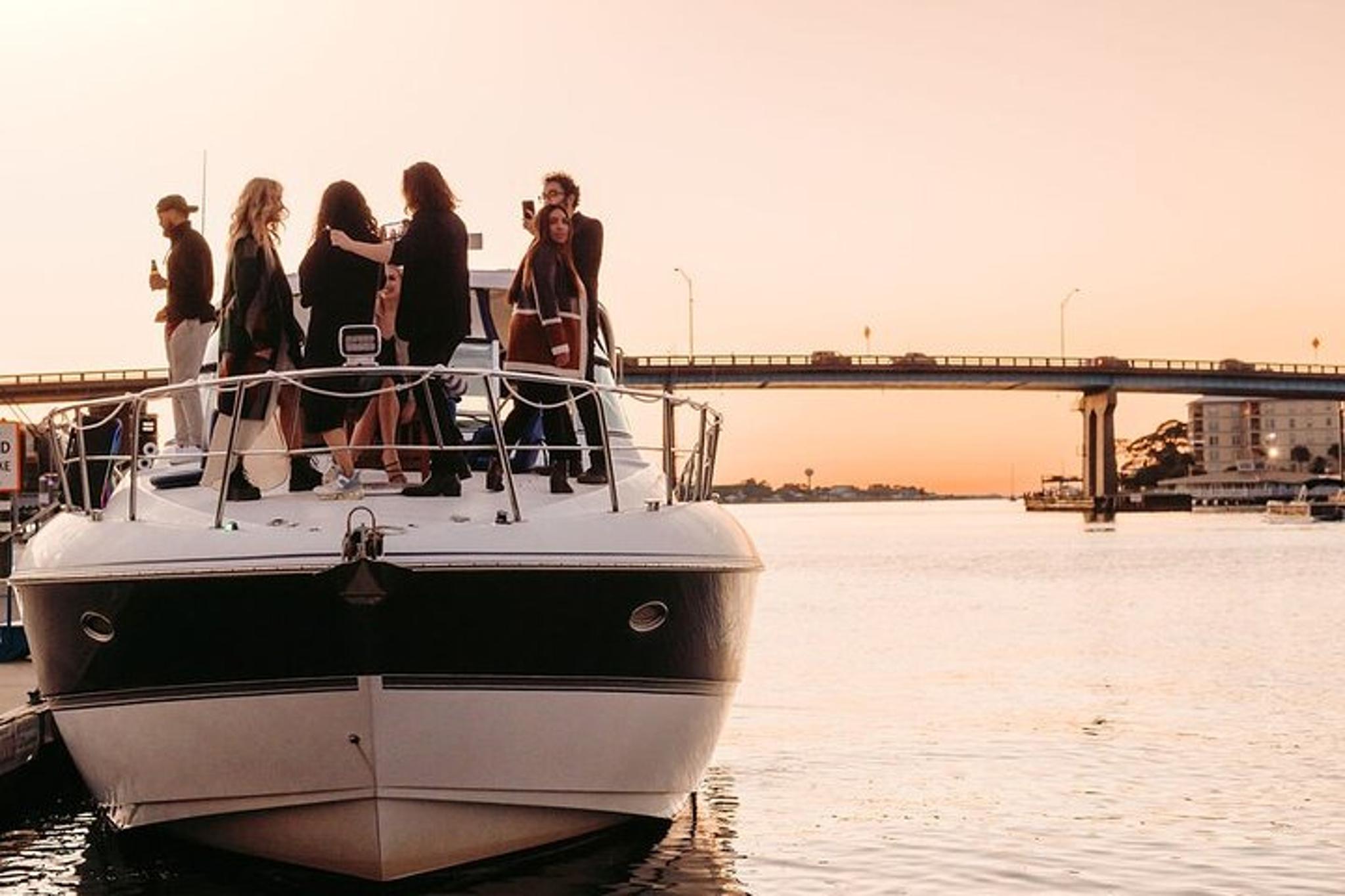 Destin Happy Hour Cruise 4 hr - Image 5