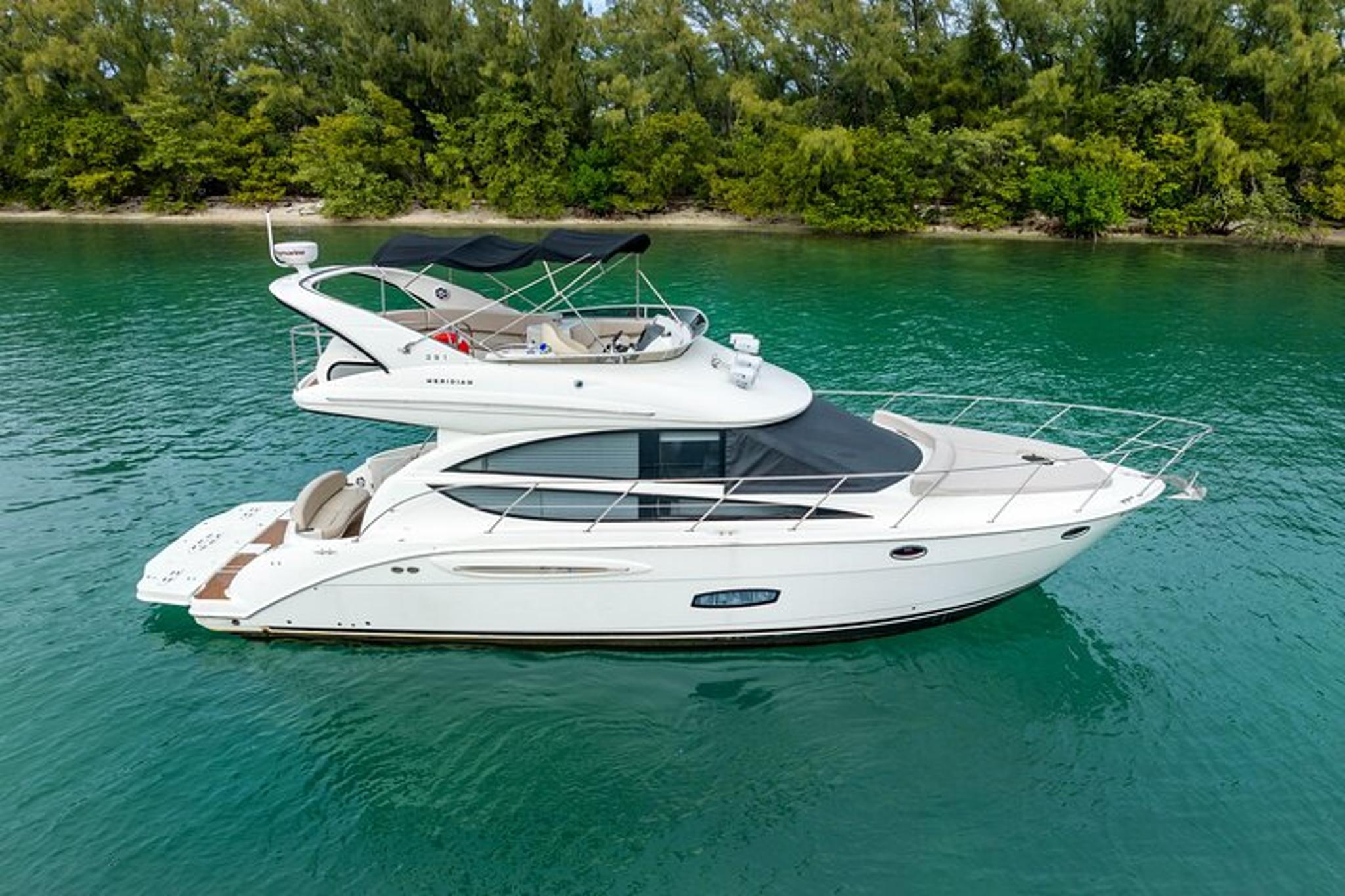 Miami Yacht Cruise - Image 6