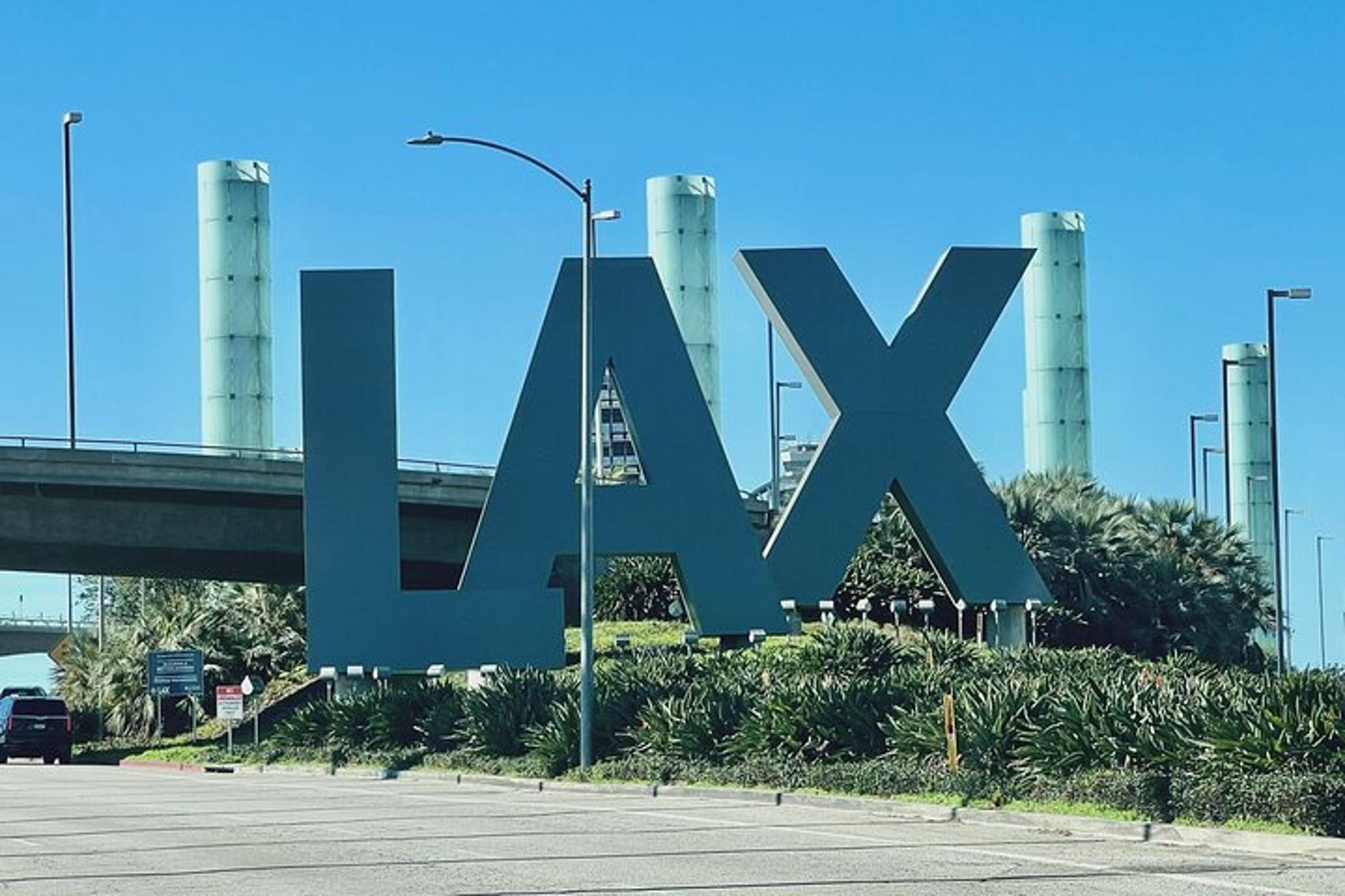 Los Angeles Private Airport Transfer - Image 4