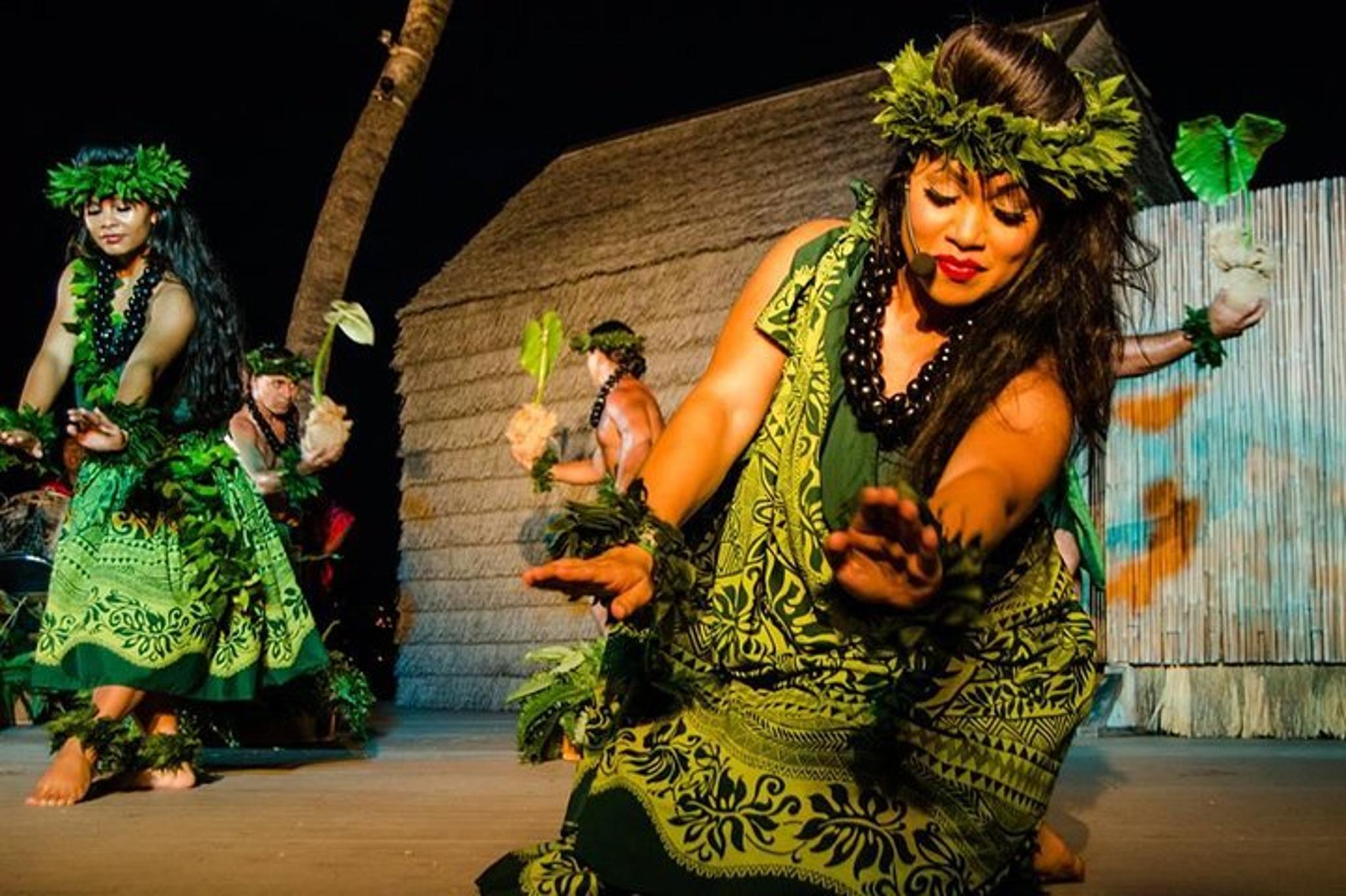 Kailua-Kona Island Breeze Luau - Image 5