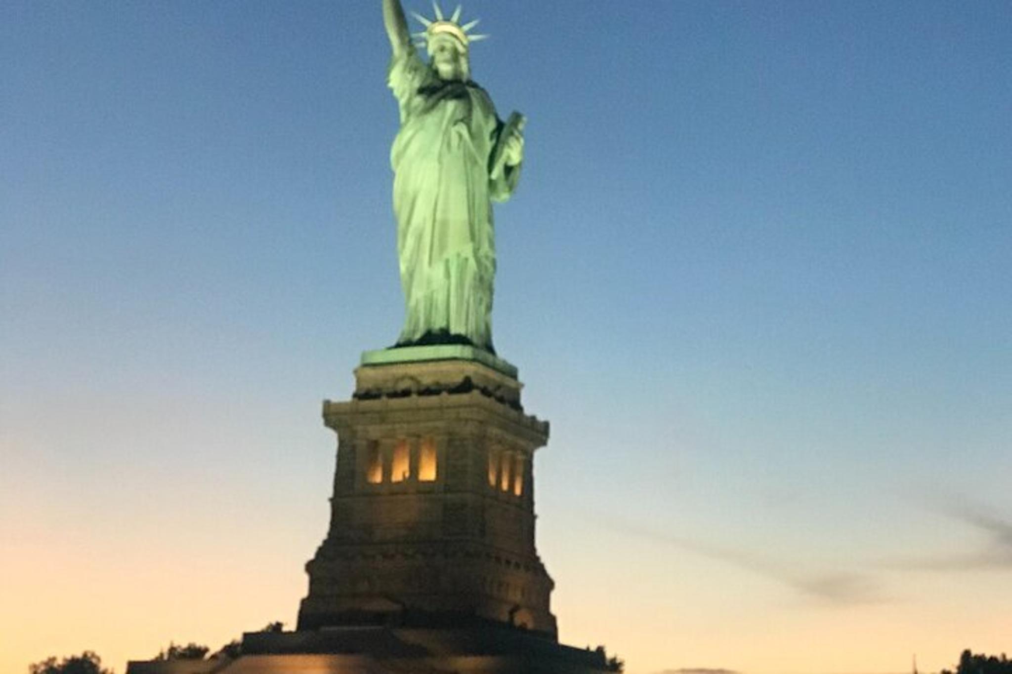 New York City Night Tour Bridges and Bahia - Image 3