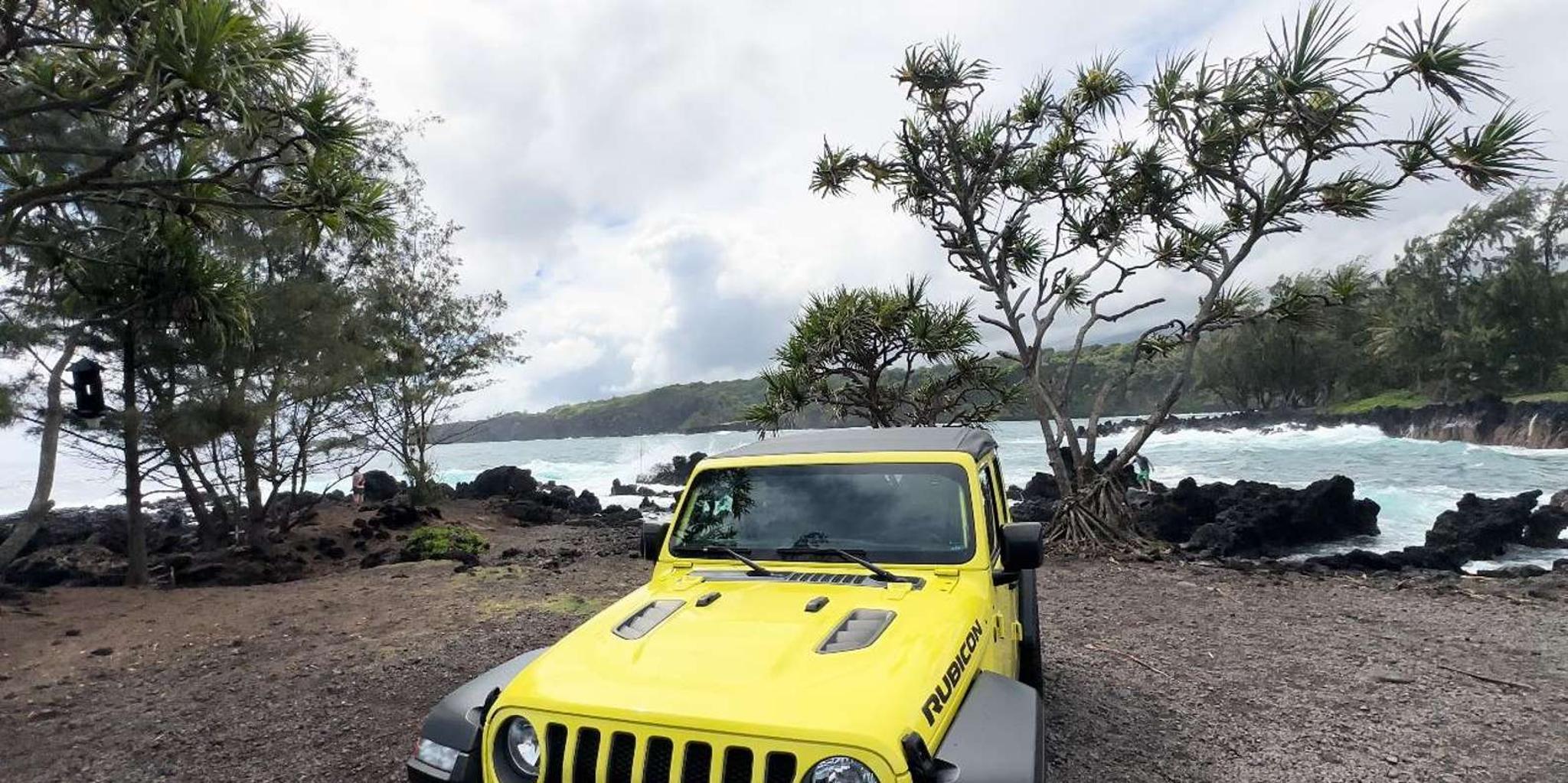Maui Road to Hana and Haleakalā Sunset Jeep Tour - Image 4