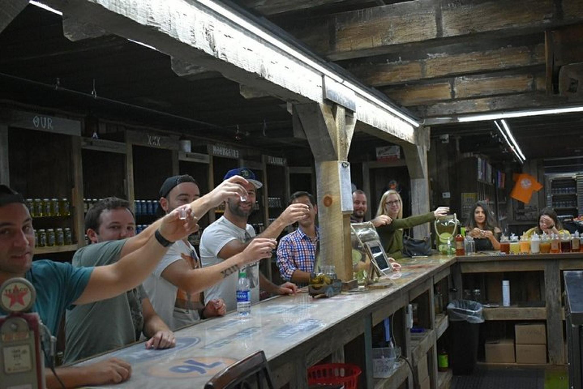 Pigeon Forge Moonshine & Wine Tour - Image 2