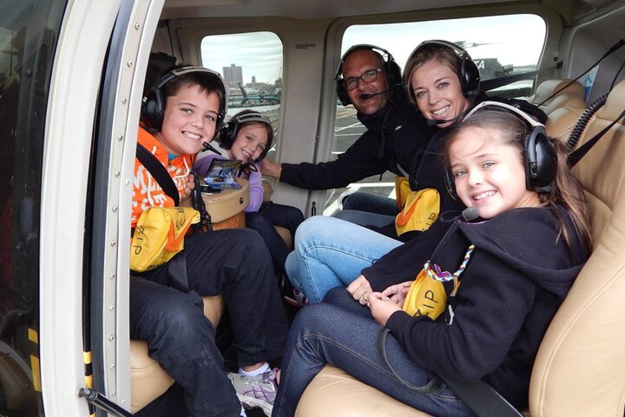 New York City Skyline Helicopter Tour from New Jersey - Image 4