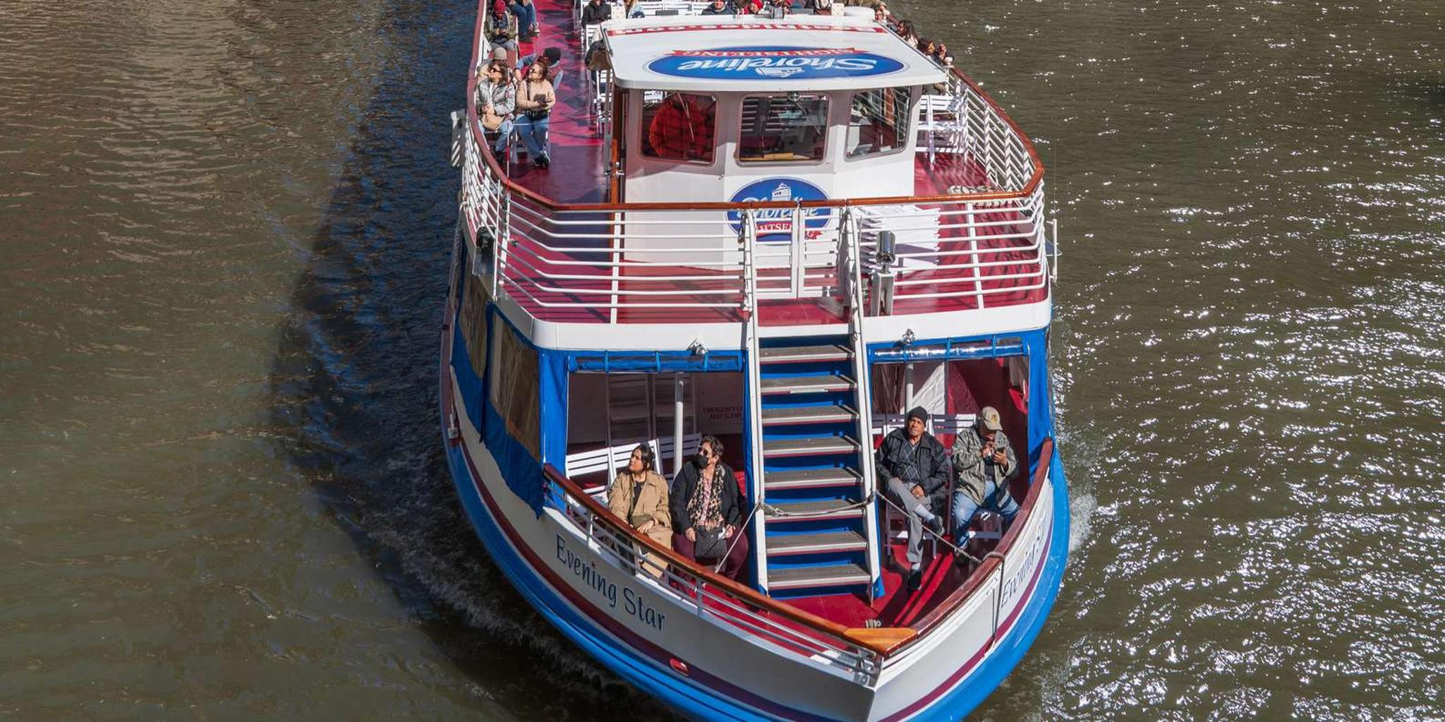 Chicago Architecture River Cruise - Image 4